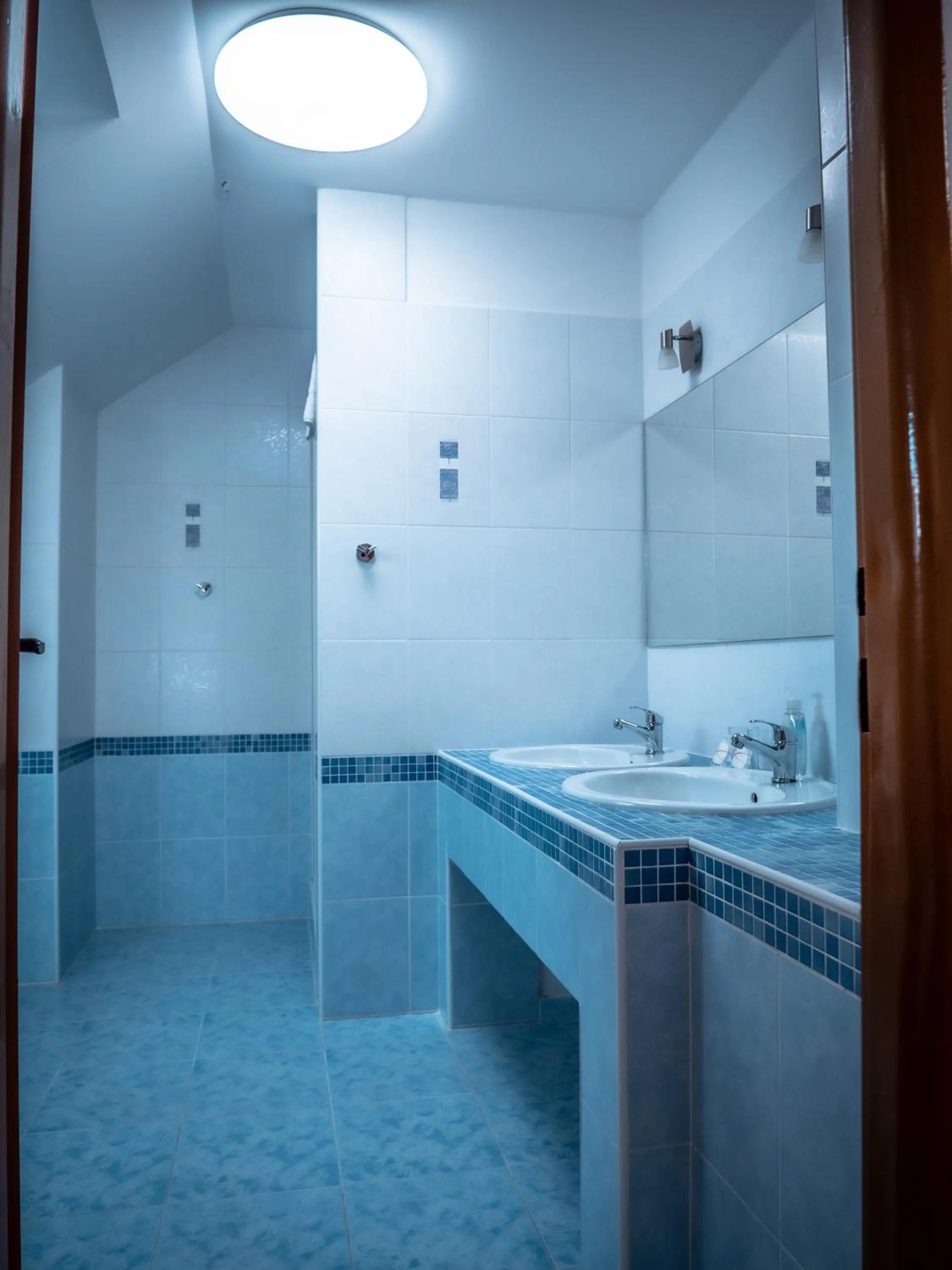 Bathroom in Hotel Novy Kastiel - Self check-in