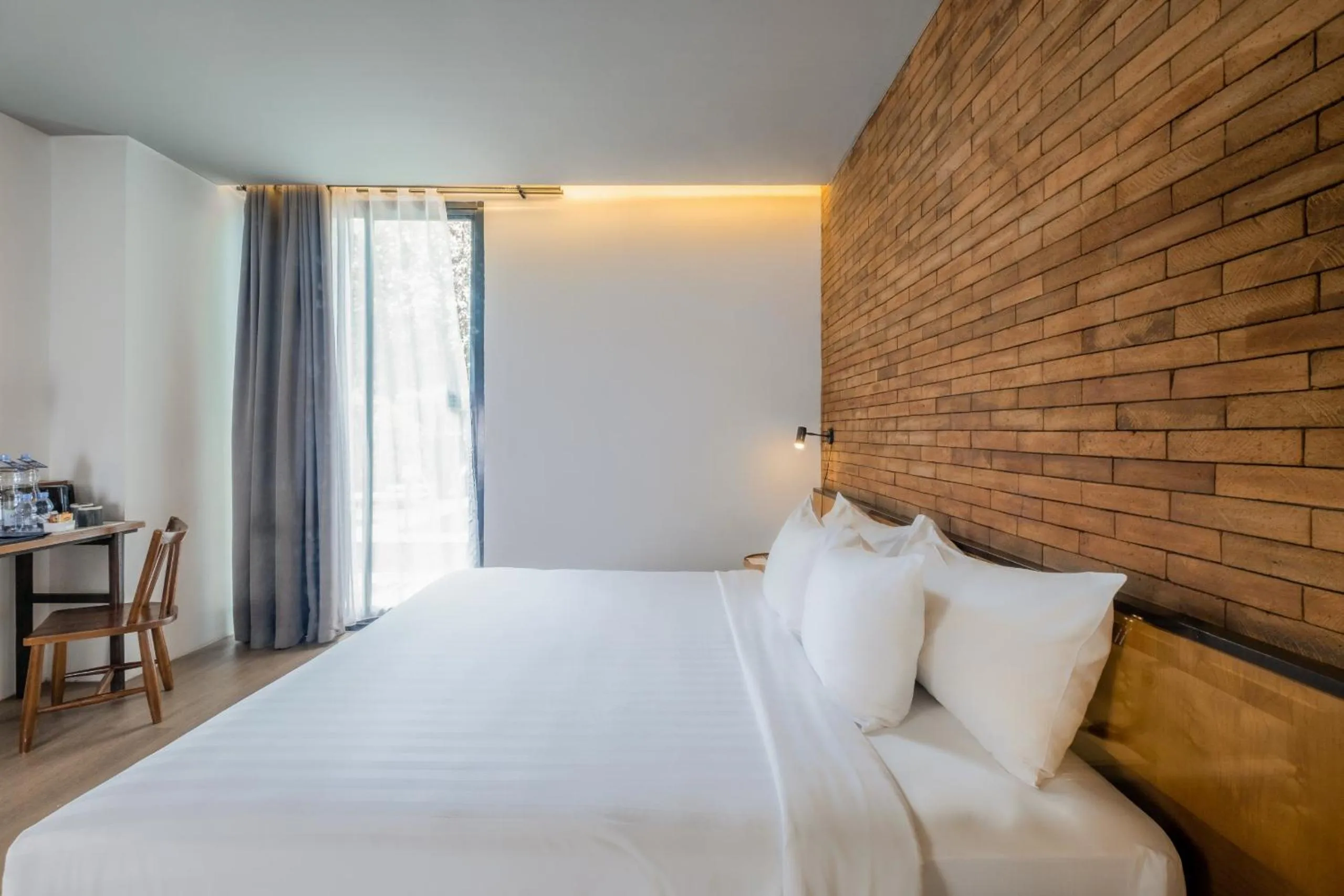 Bed in Park 5 Cilandak