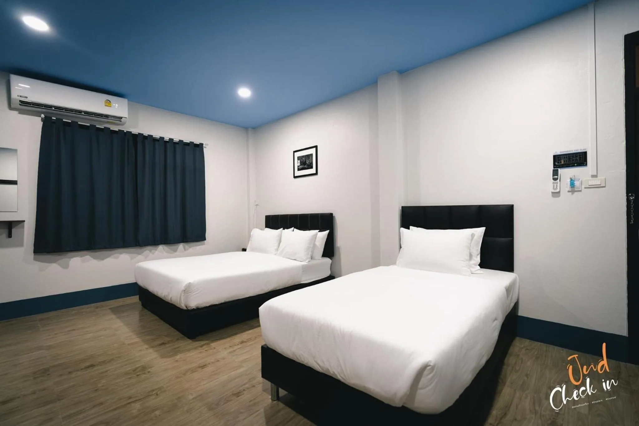 Bed in Udomsuk Hotel