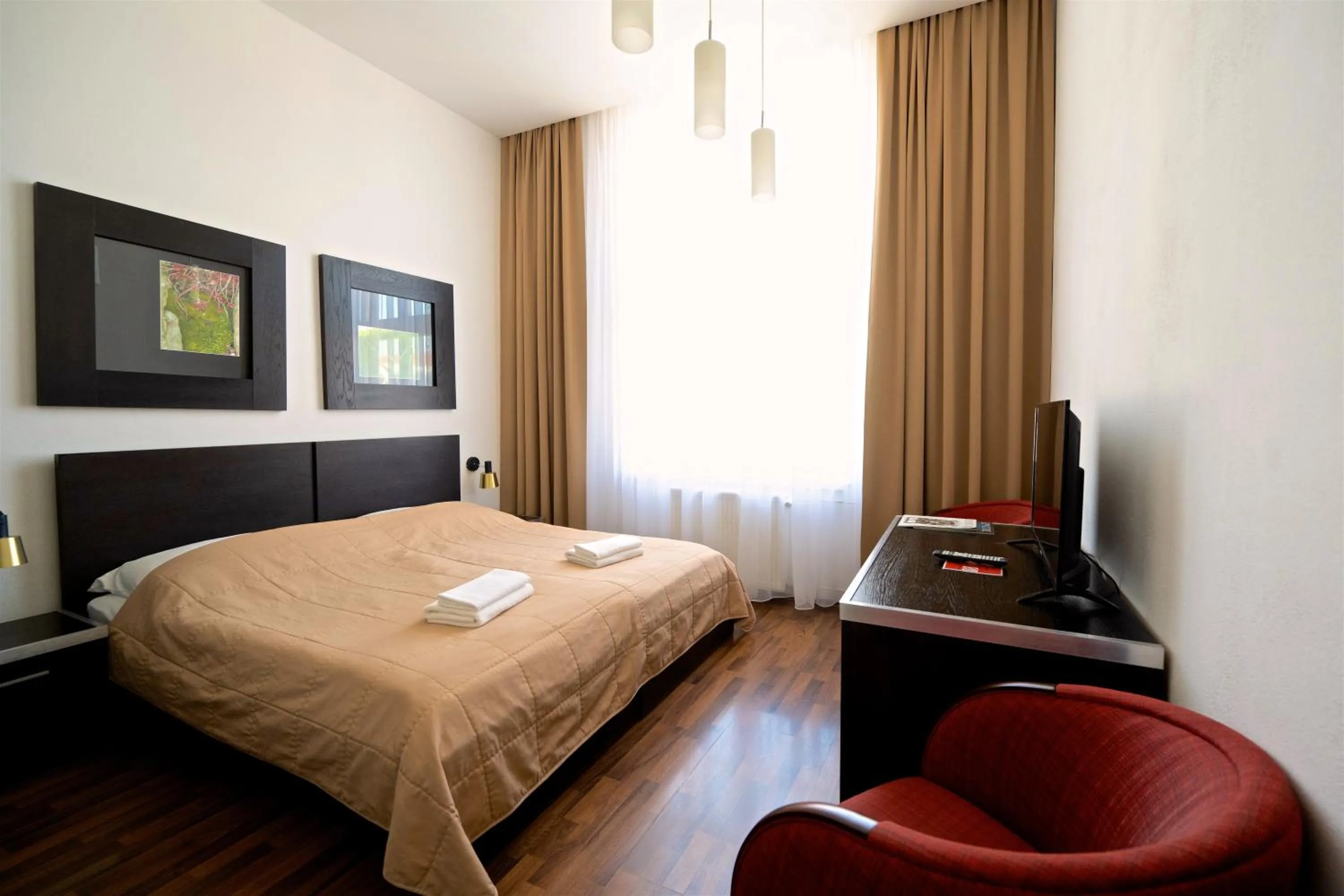 TV and multimedia, Bed in Grand Hotel Trenčin