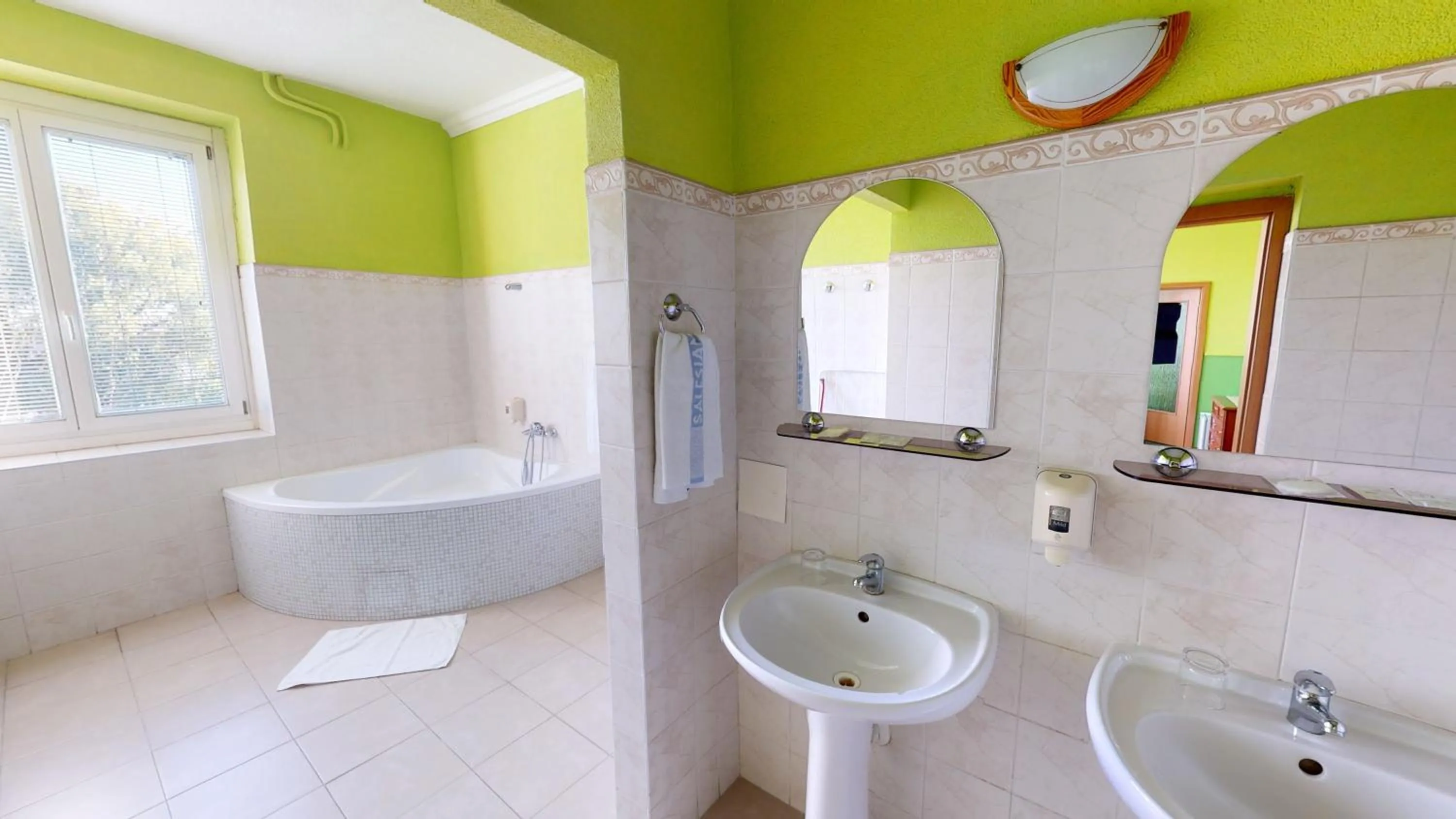 Bathroom in Hotel Hubert Nové Zámky