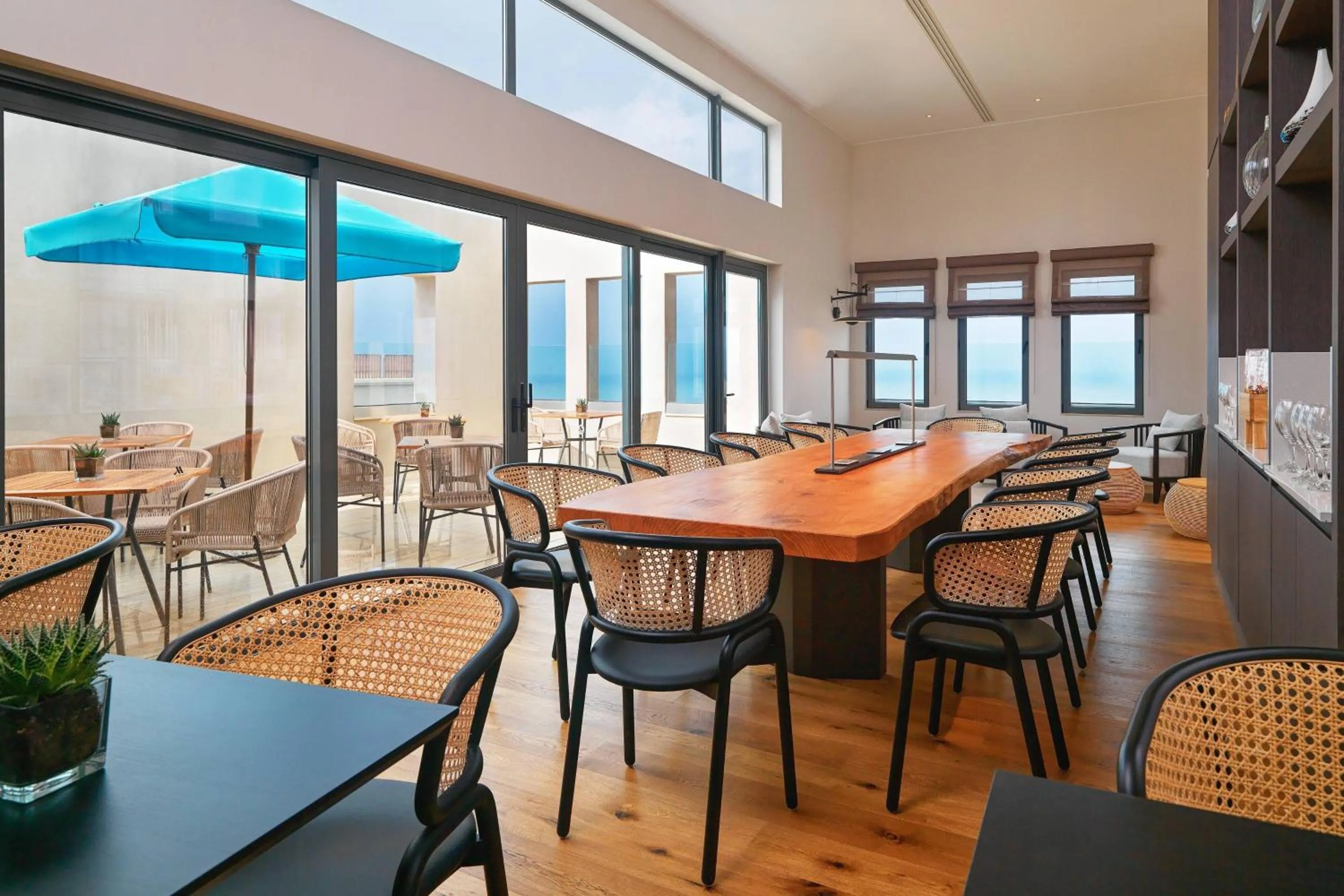 Lounge or bar in Malta Marriott Resort & Spa