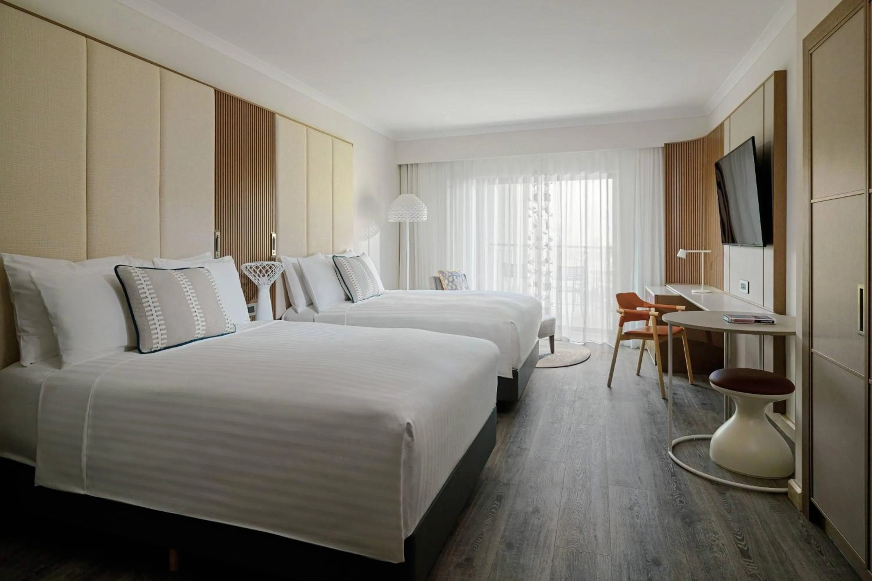 Photo of the whole room, Bed in Malta Marriott Resort & Spa