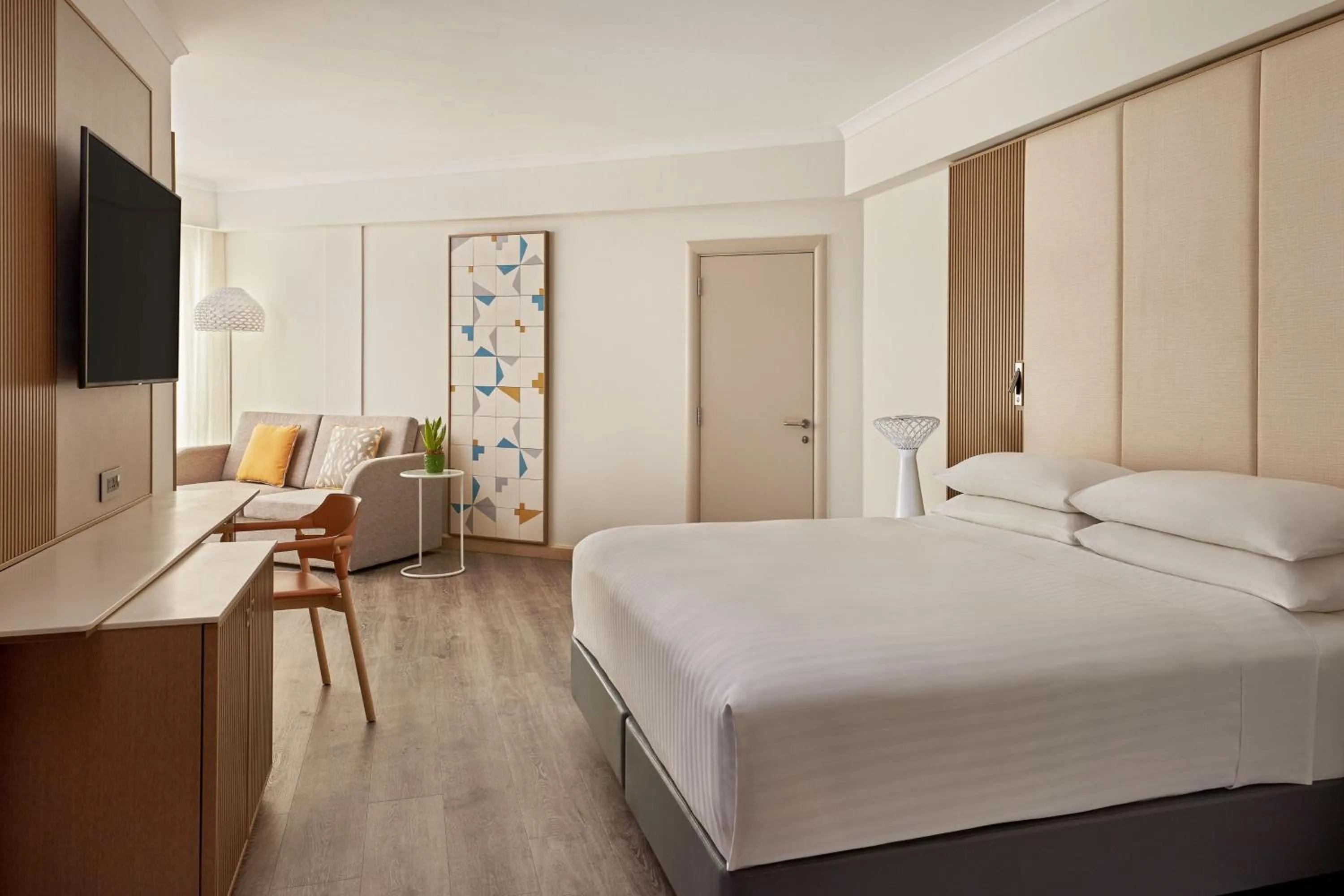 Photo of the whole room, Bed in Malta Marriott Resort & Spa