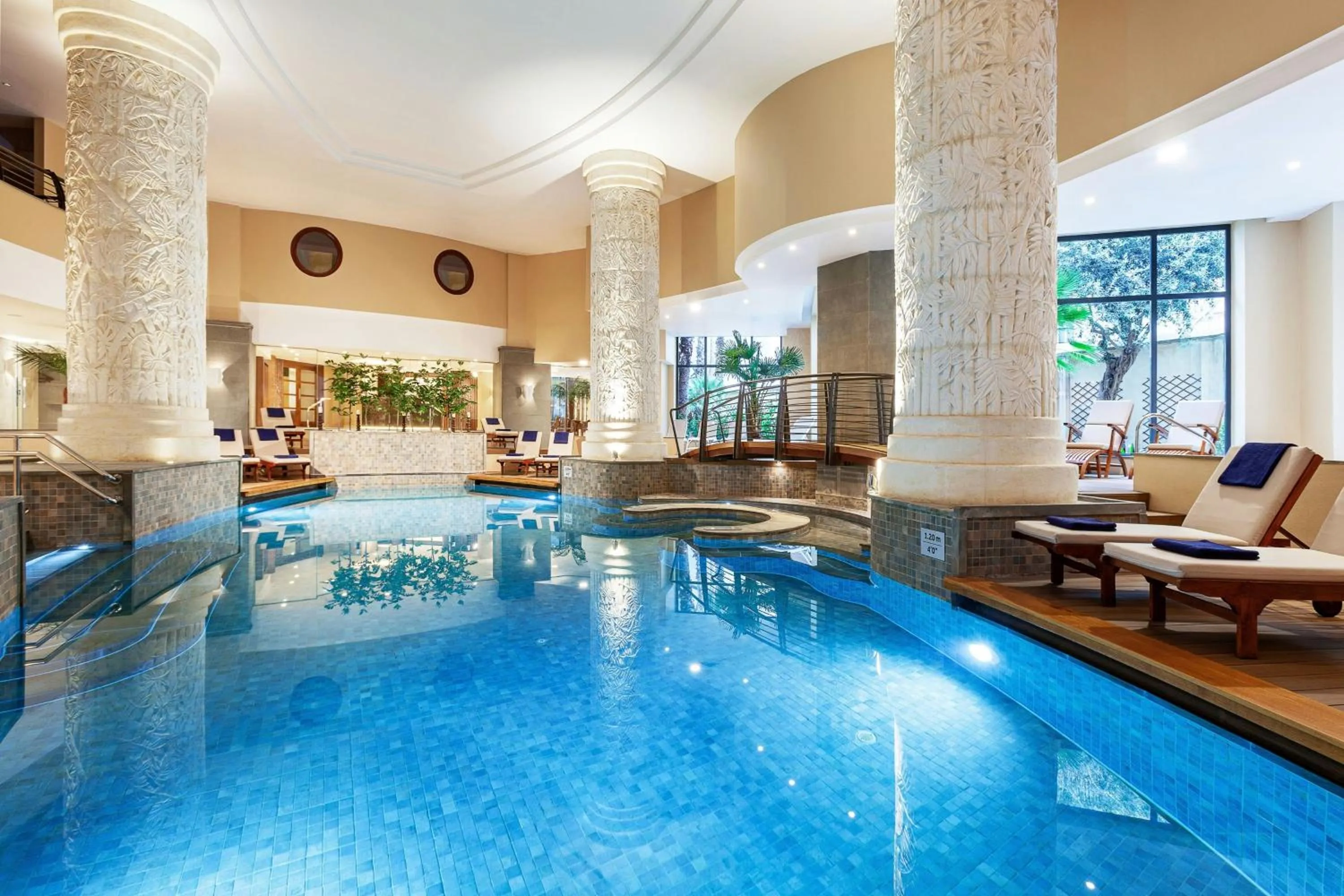 Swimming pool in Malta Marriott Resort & Spa