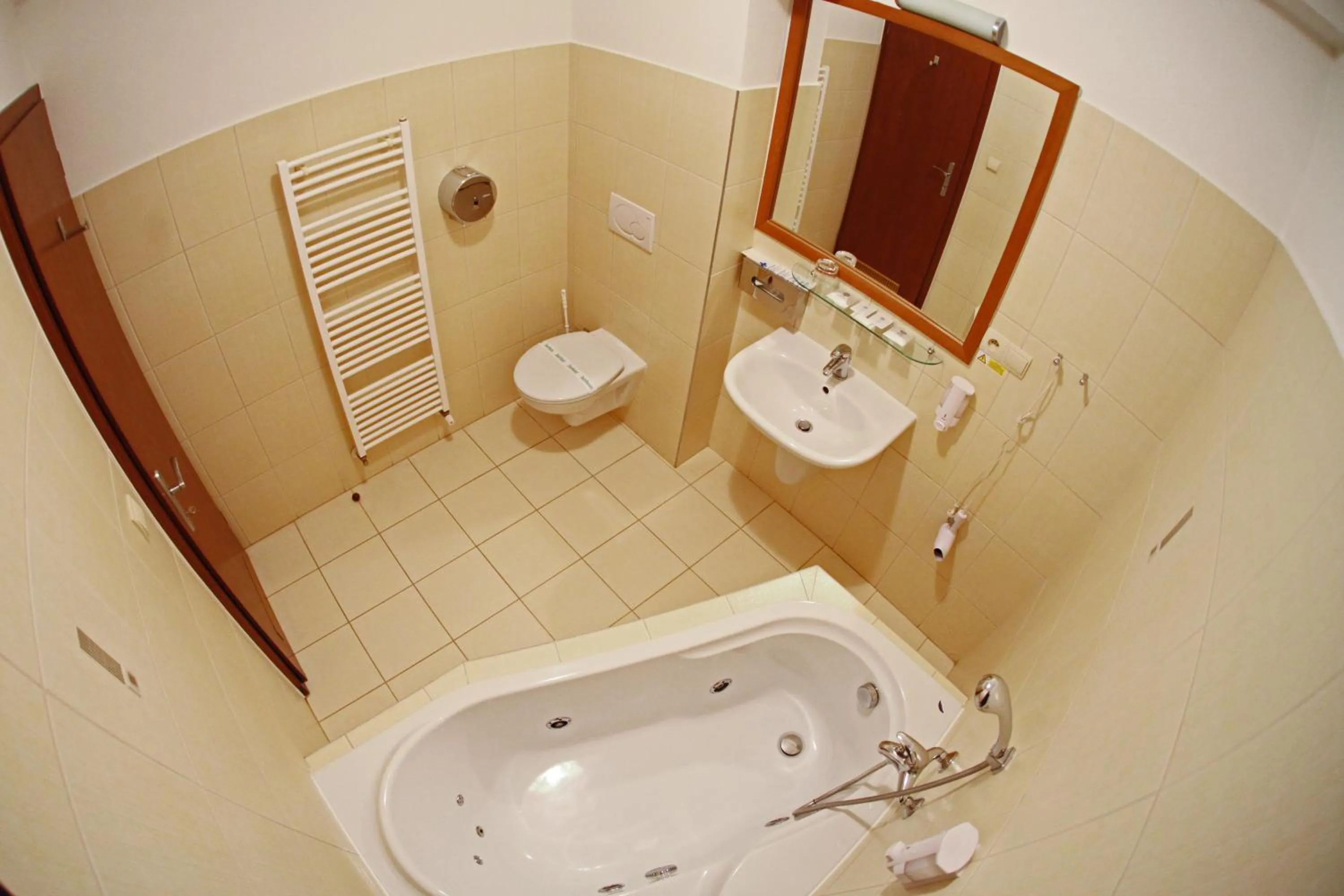 Shower in Penzión Wellness & Restaurant Zoborská, free parking