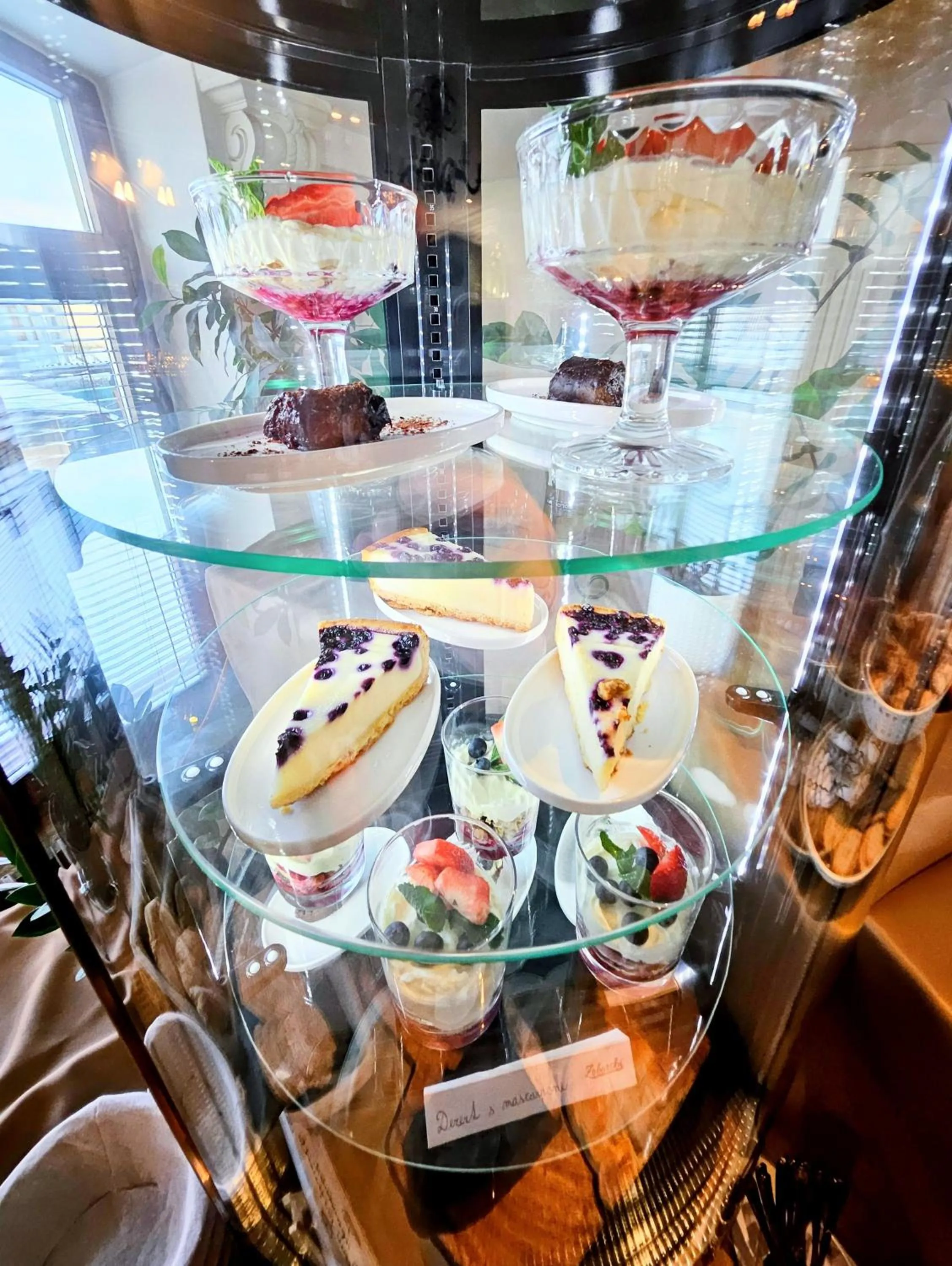 Restaurant/places to eat in Penzión Wellness & Restaurant Zoborská, free parking