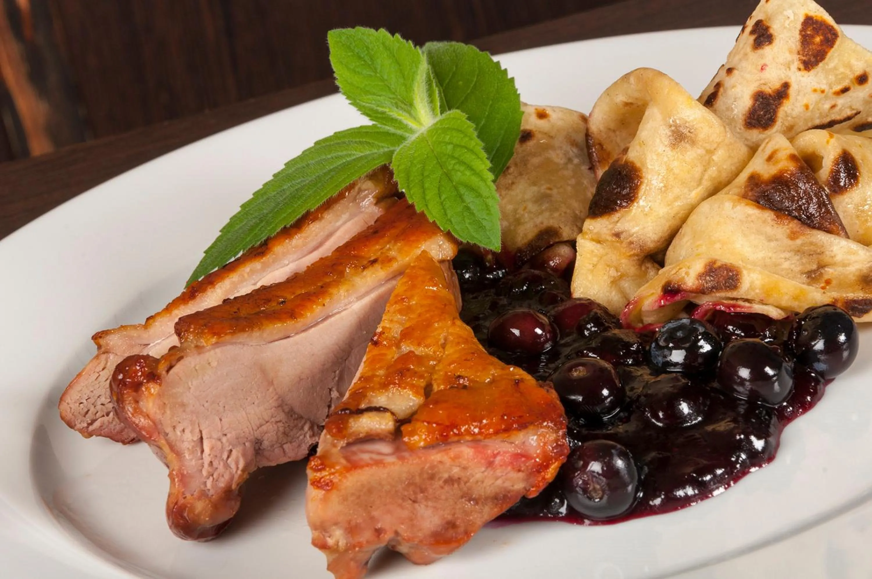 Restaurant/places to eat in Penzión Wellness & Restaurant Zoborská, free parking