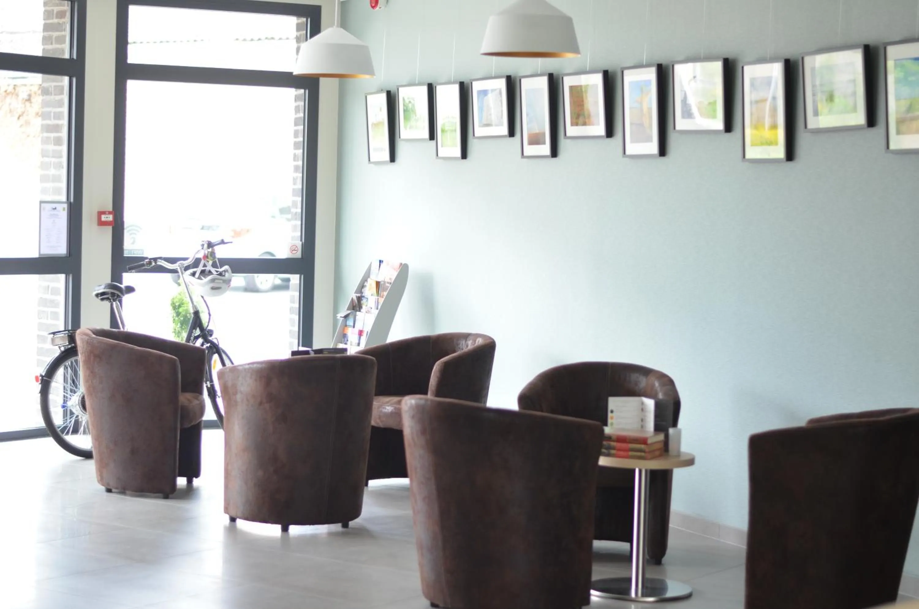 Restaurant/places to eat in Logis Hôtel - La Chambre d'Amiens