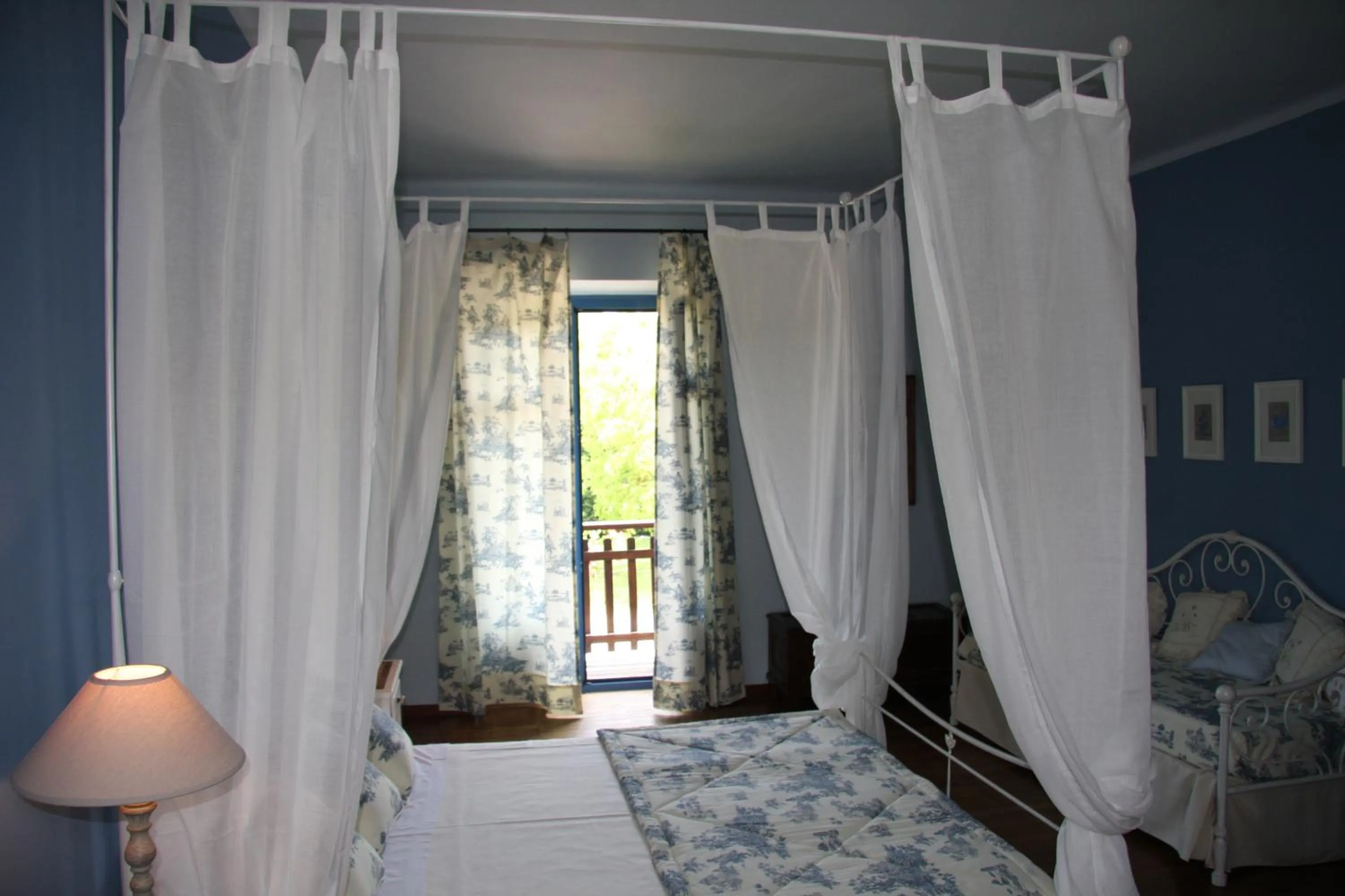 Bed in Antico Casale Mattei - Adult only