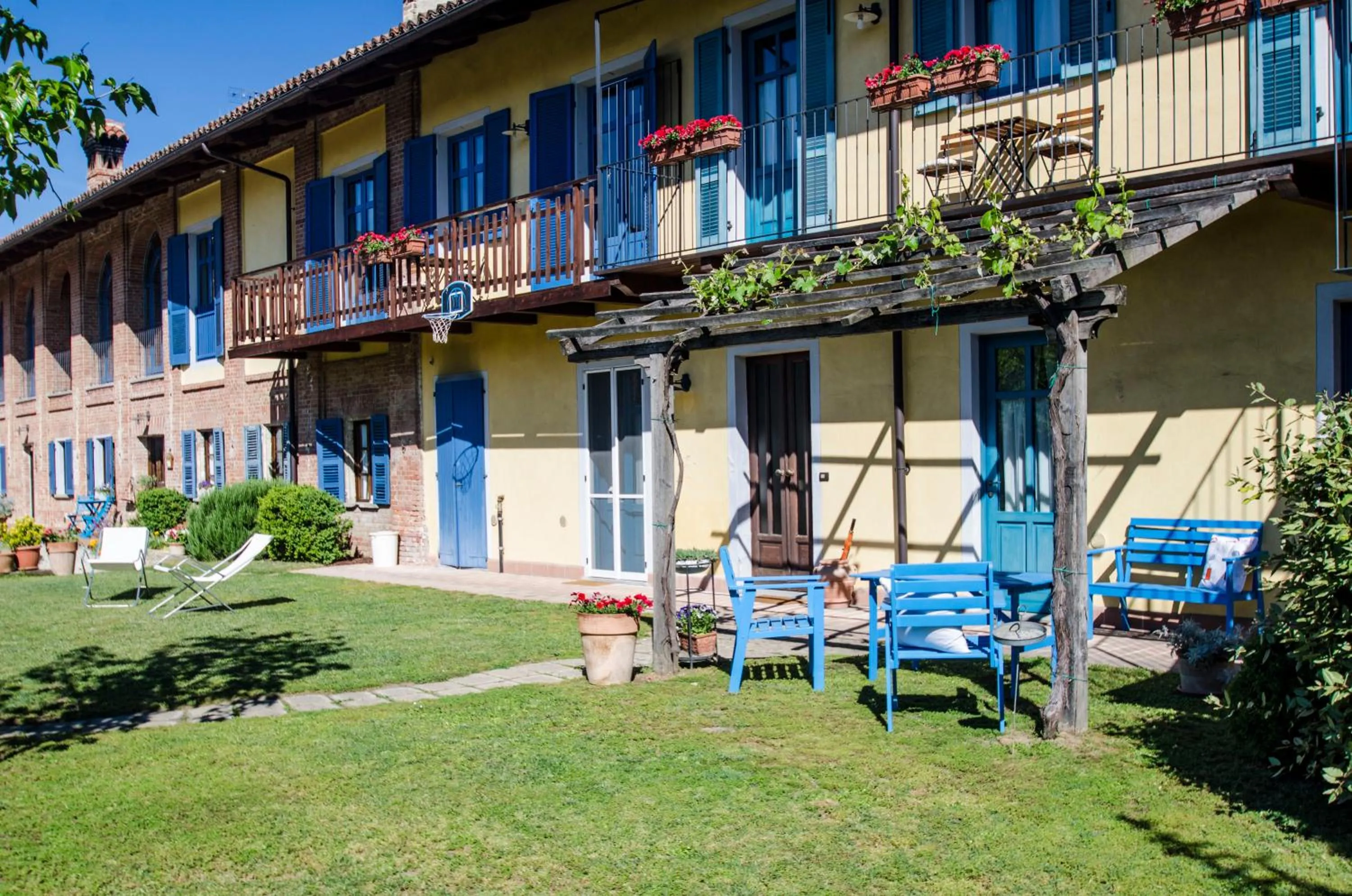 Facade/entrance in Antico Casale Mattei - Adult only