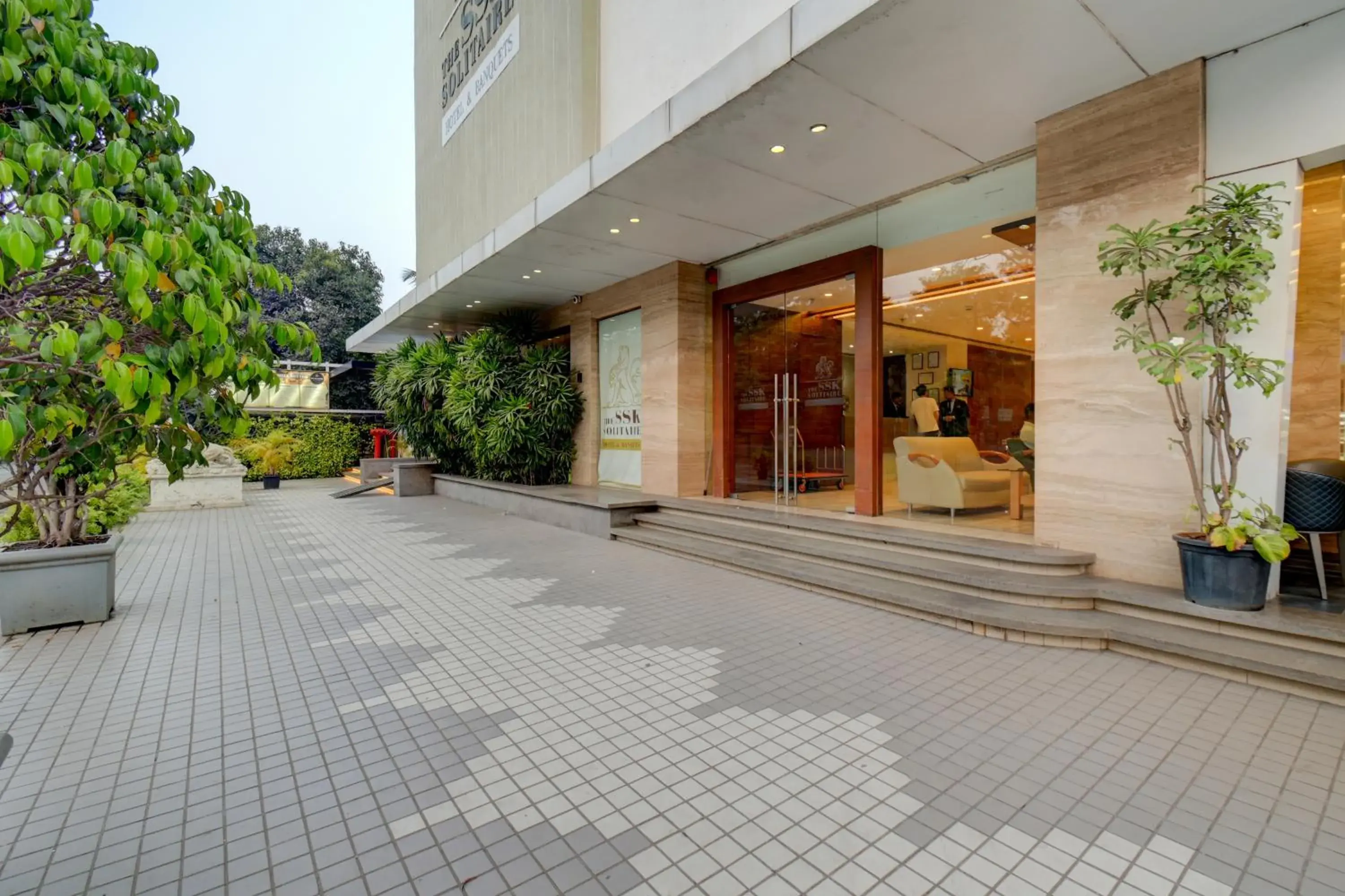 Facade/entrance in The SSK Solitaire Hotel & Banquets Facade/entrance in The SSK Solitaire Hotel & Banquets