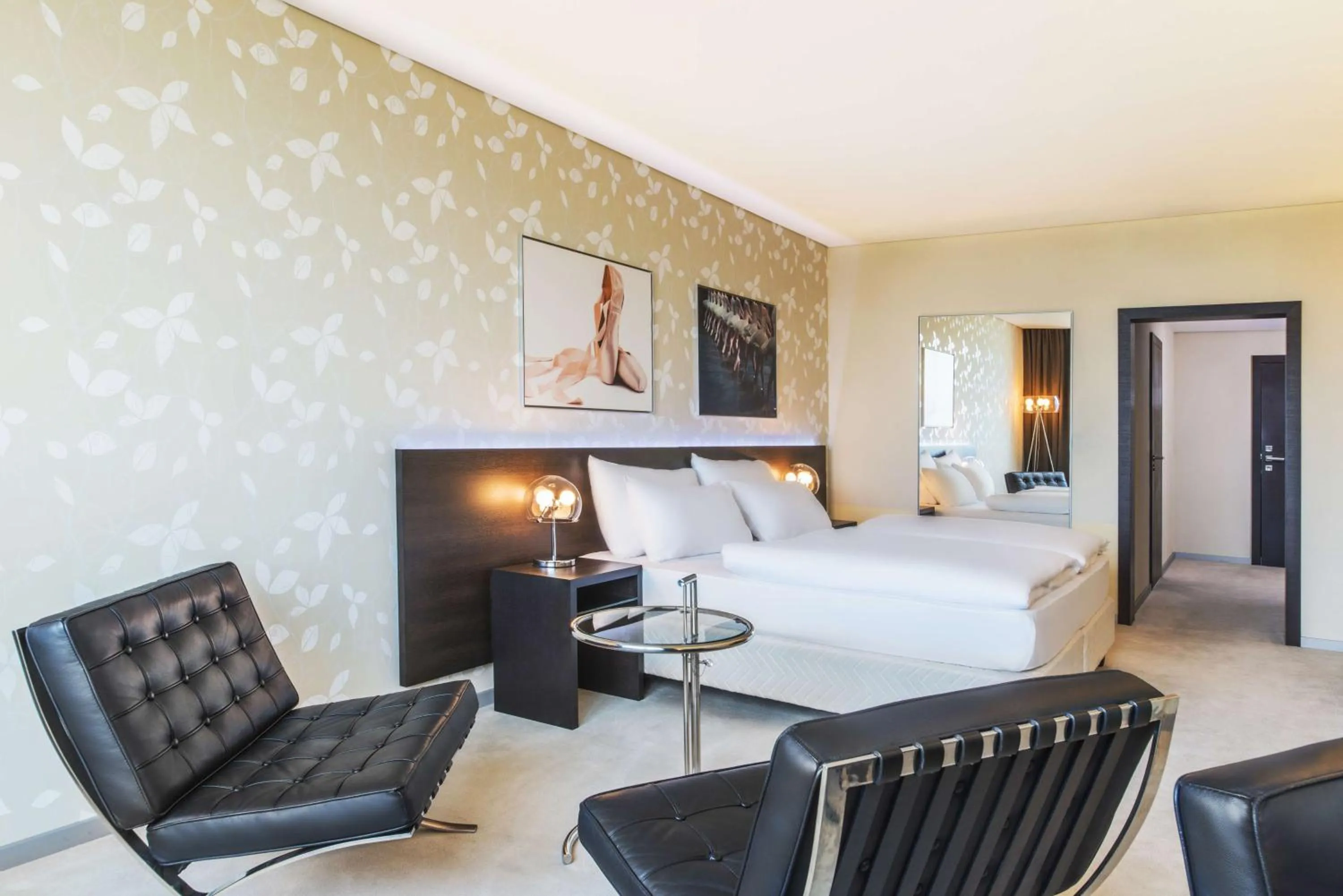 Photo of the whole room, Bed in NH Bratislava Gate One