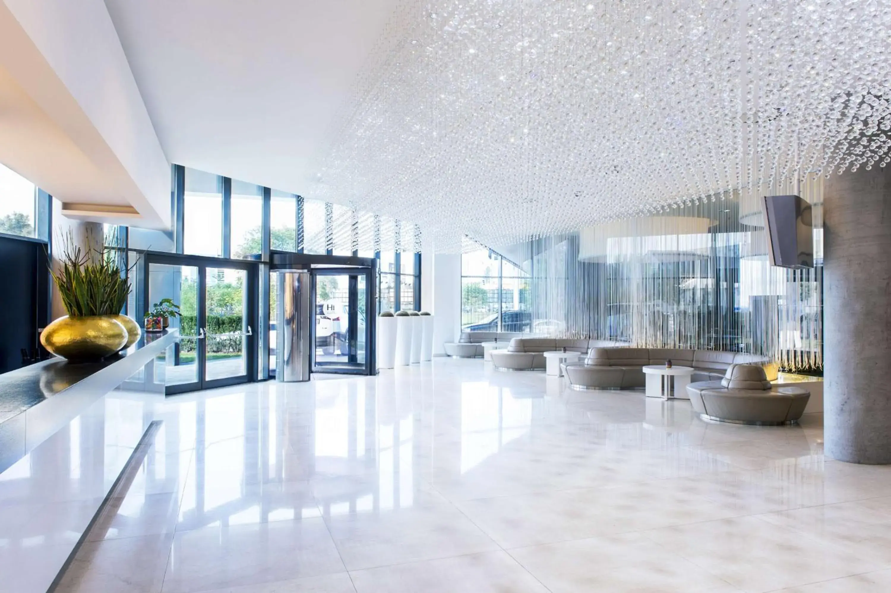 Lobby or reception in NH Bratislava Gate One Lobby or reception in NH Bratislava Gate One