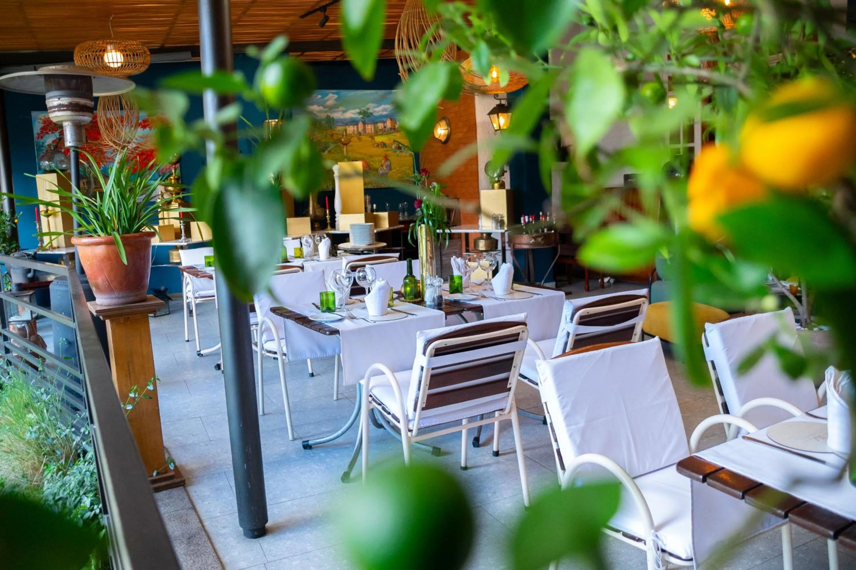 Restaurant/places to eat in La Varangue