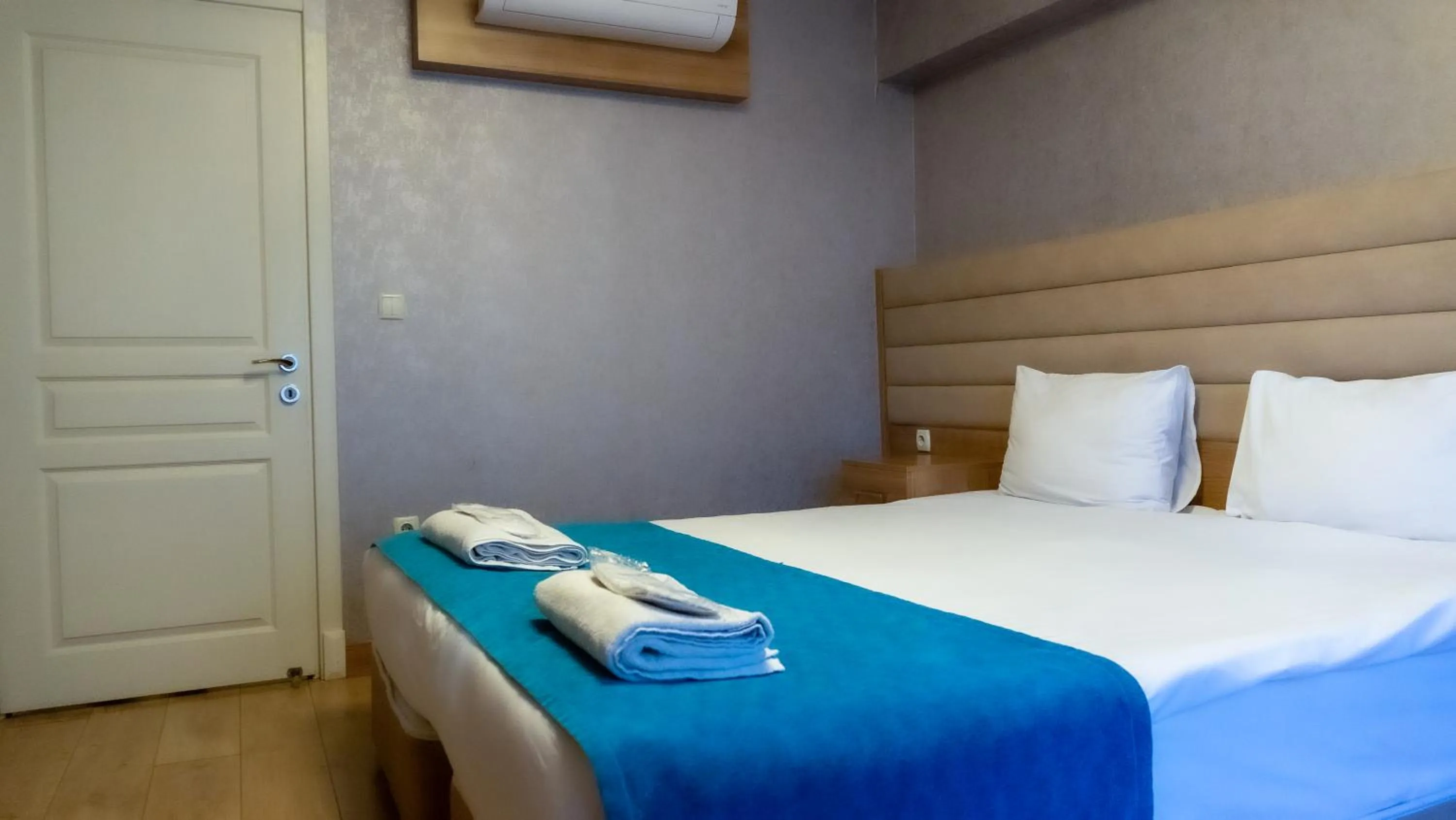 Bed in Bursa Suites Apart Otel
