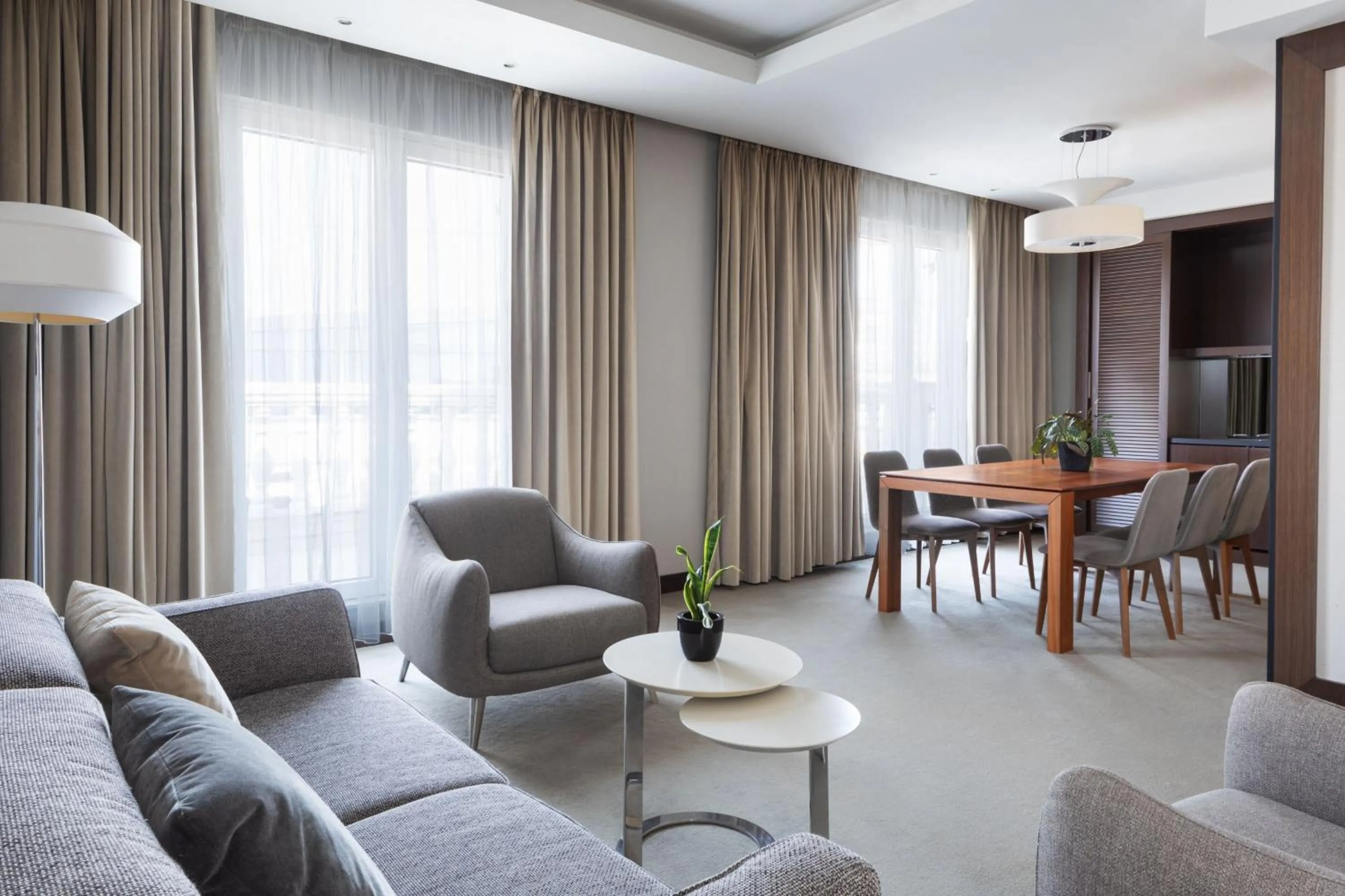 Living room in Skopje Marriott Hotel