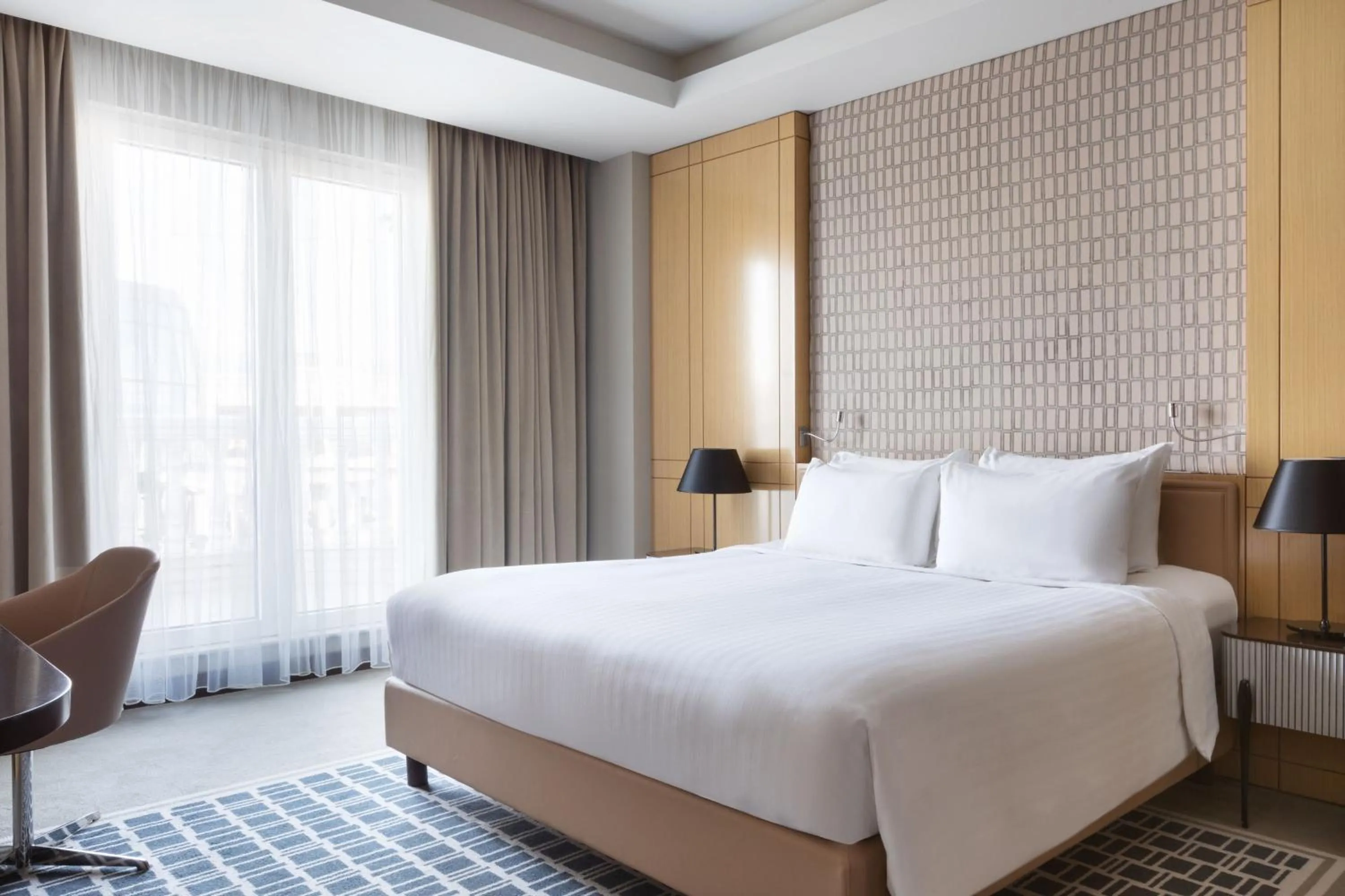 Bedroom, Bed in Skopje Marriott Hotel