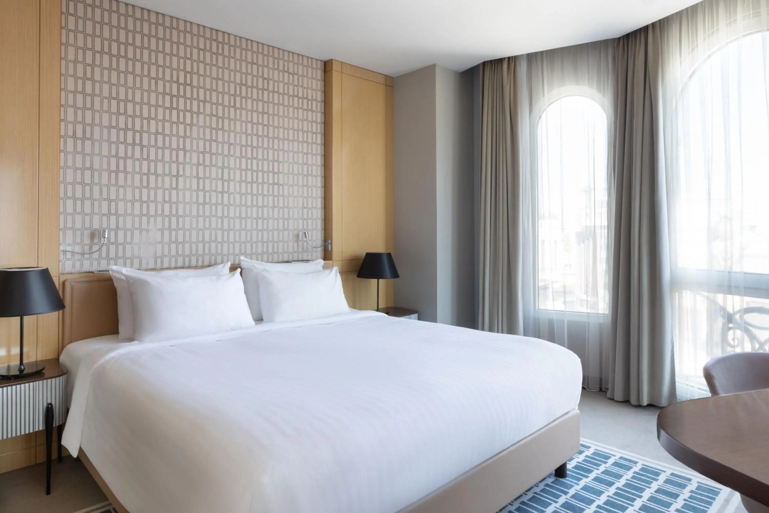 Bedroom, Bed in Skopje Marriott Hotel