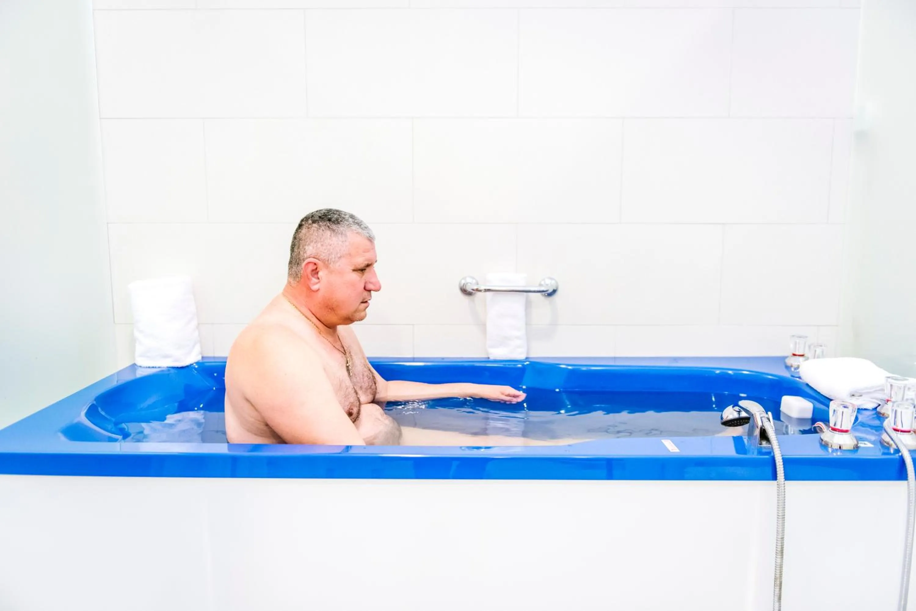 Hot Tub in Hotel TTS**** Spa&Wellness Covasna