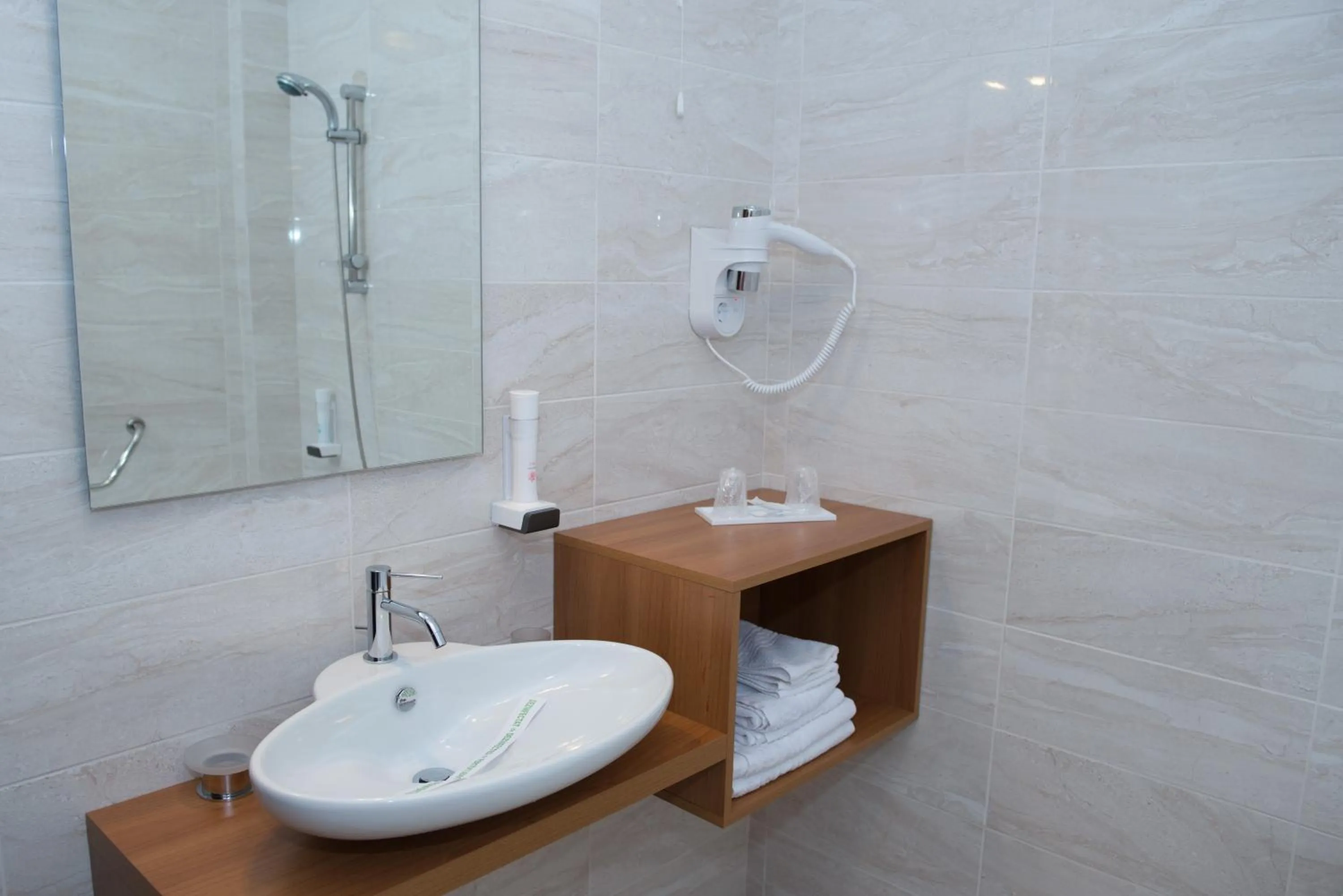 Bathroom in Hotel TTS**** Spa&Wellness Covasna