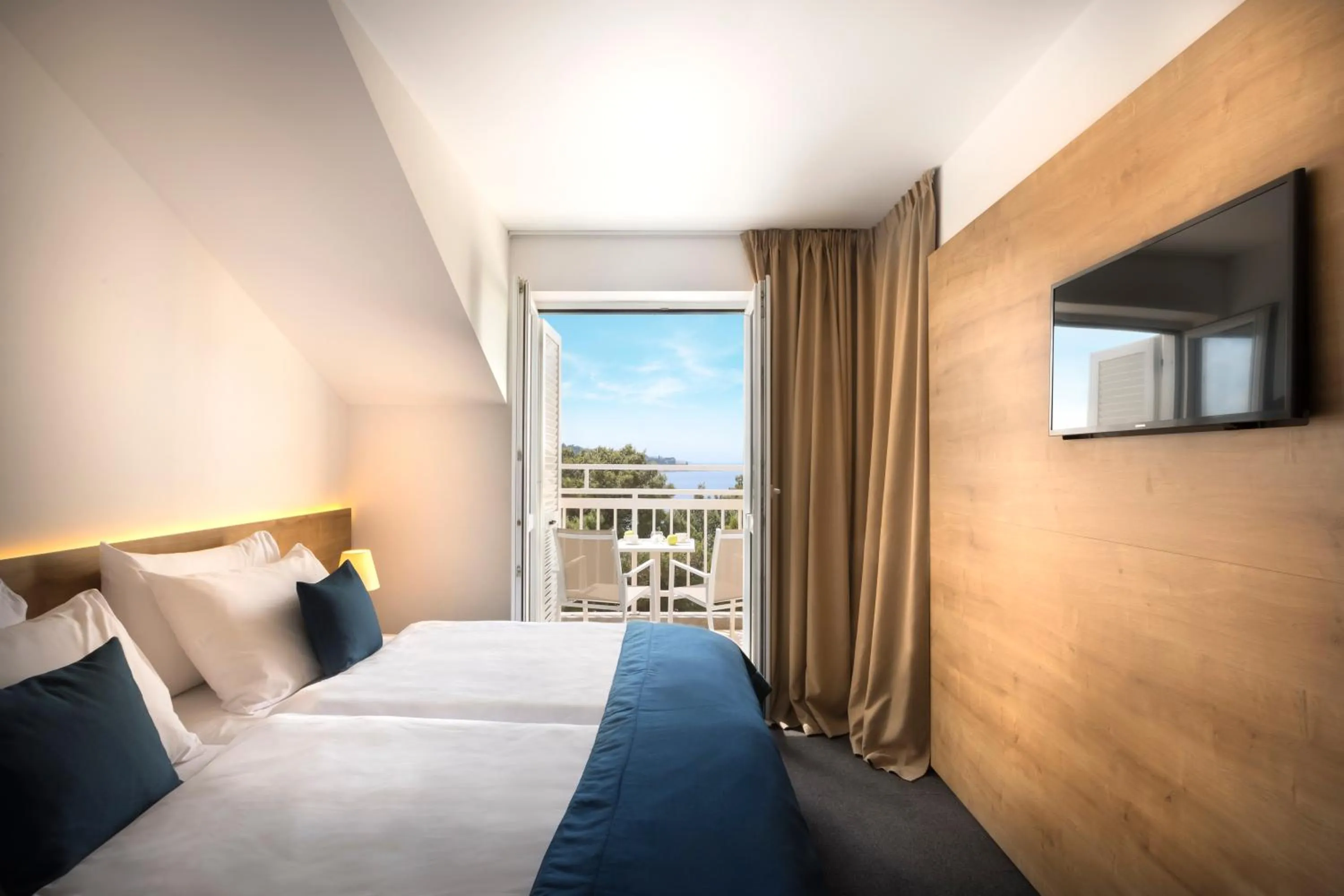 Bed in Remisens Hotel Epidaurus-All inclusive