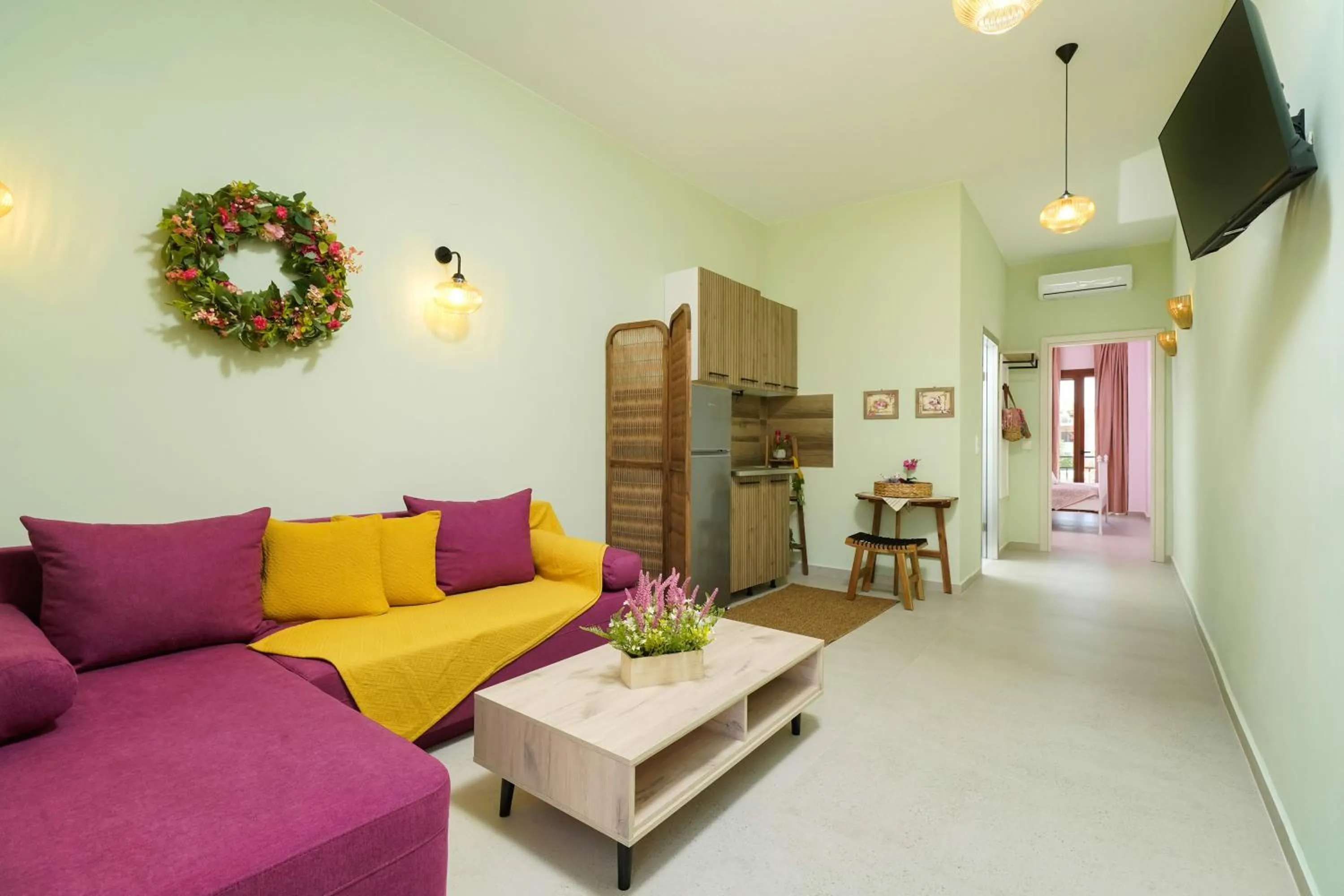 Villa Anthelion