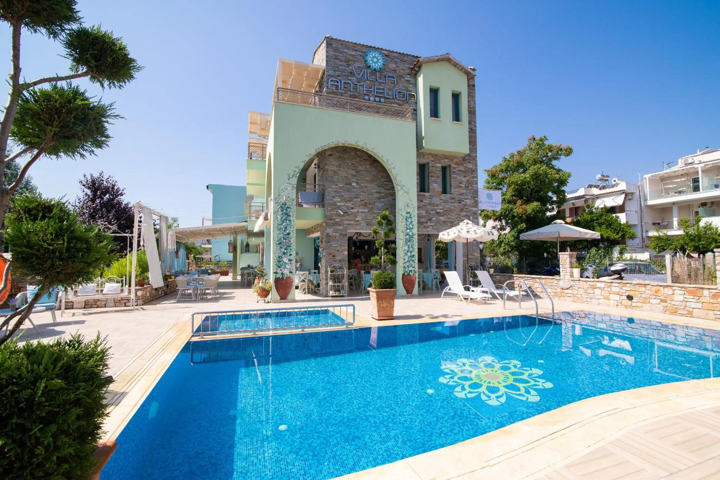 Property building in Villa Anthelion