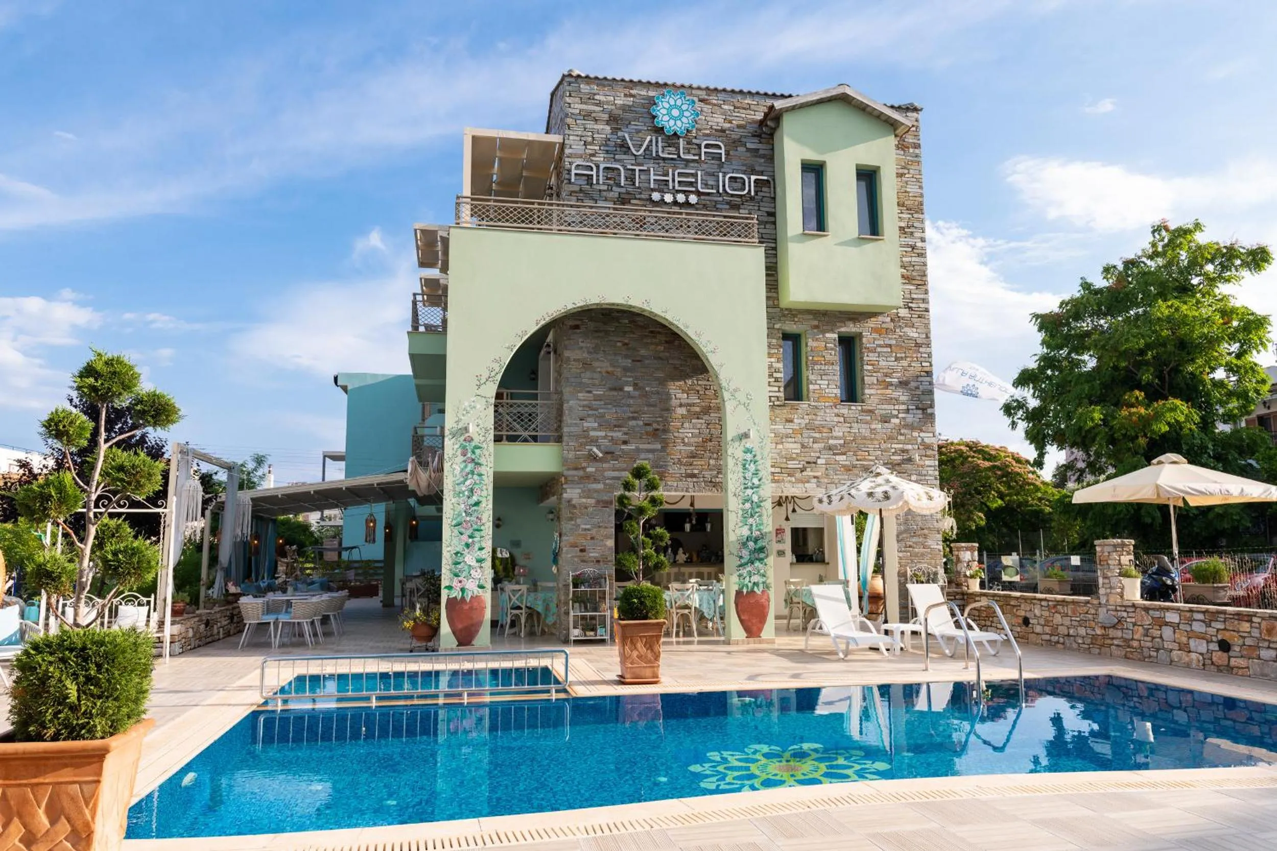 Property building in Villa Anthelion