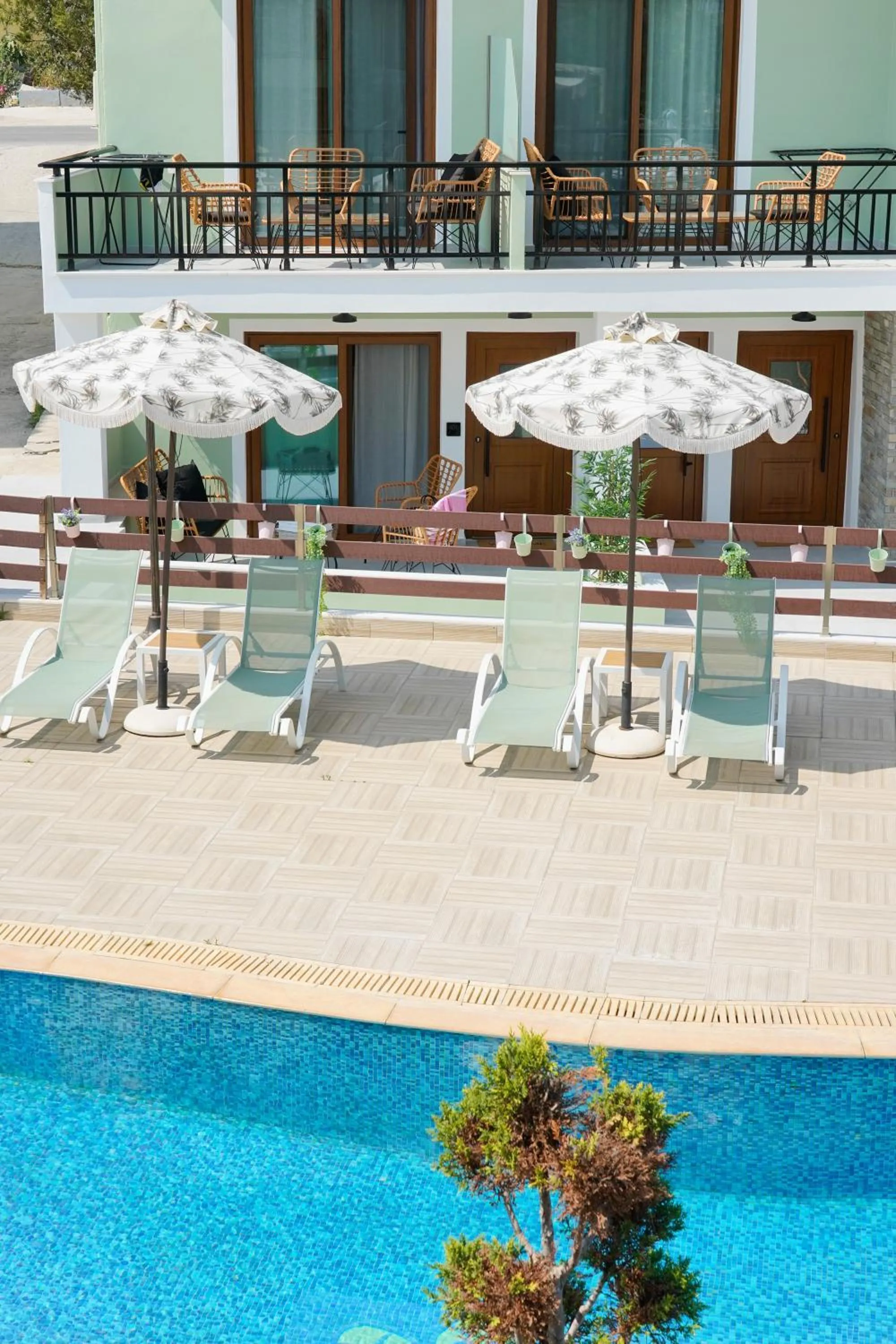 Villa Anthelion