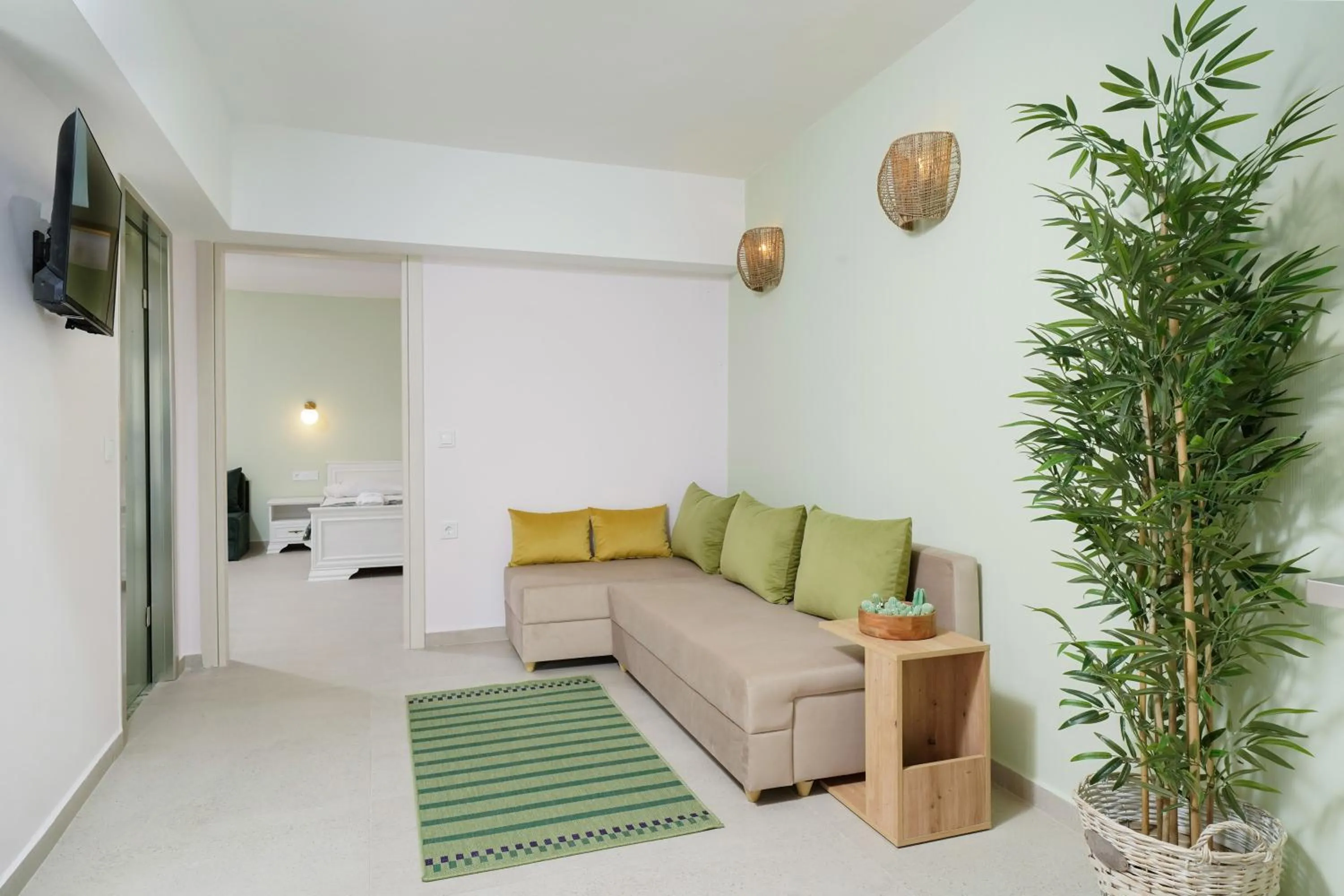 Villa Anthelion