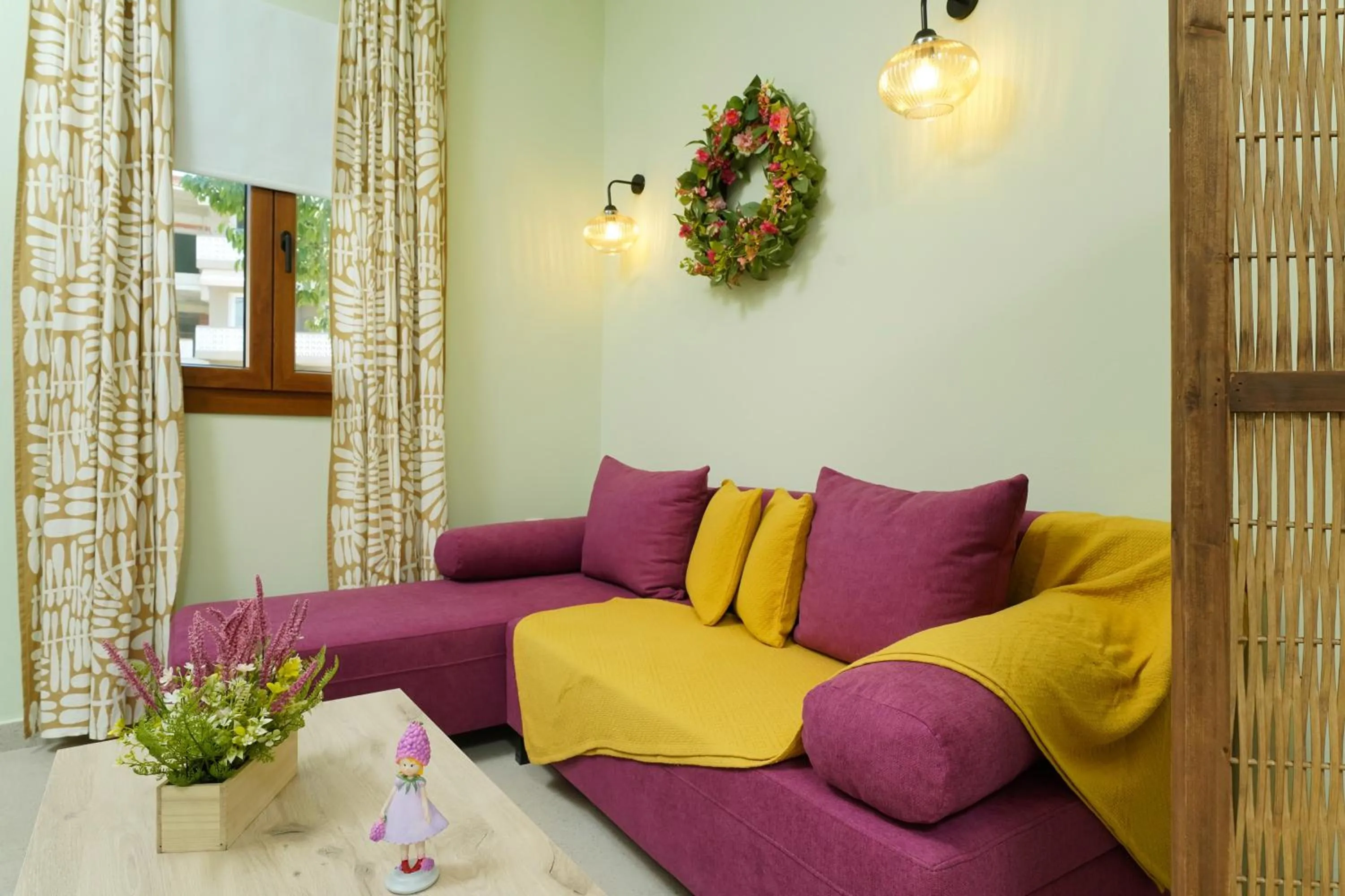 Villa Anthelion