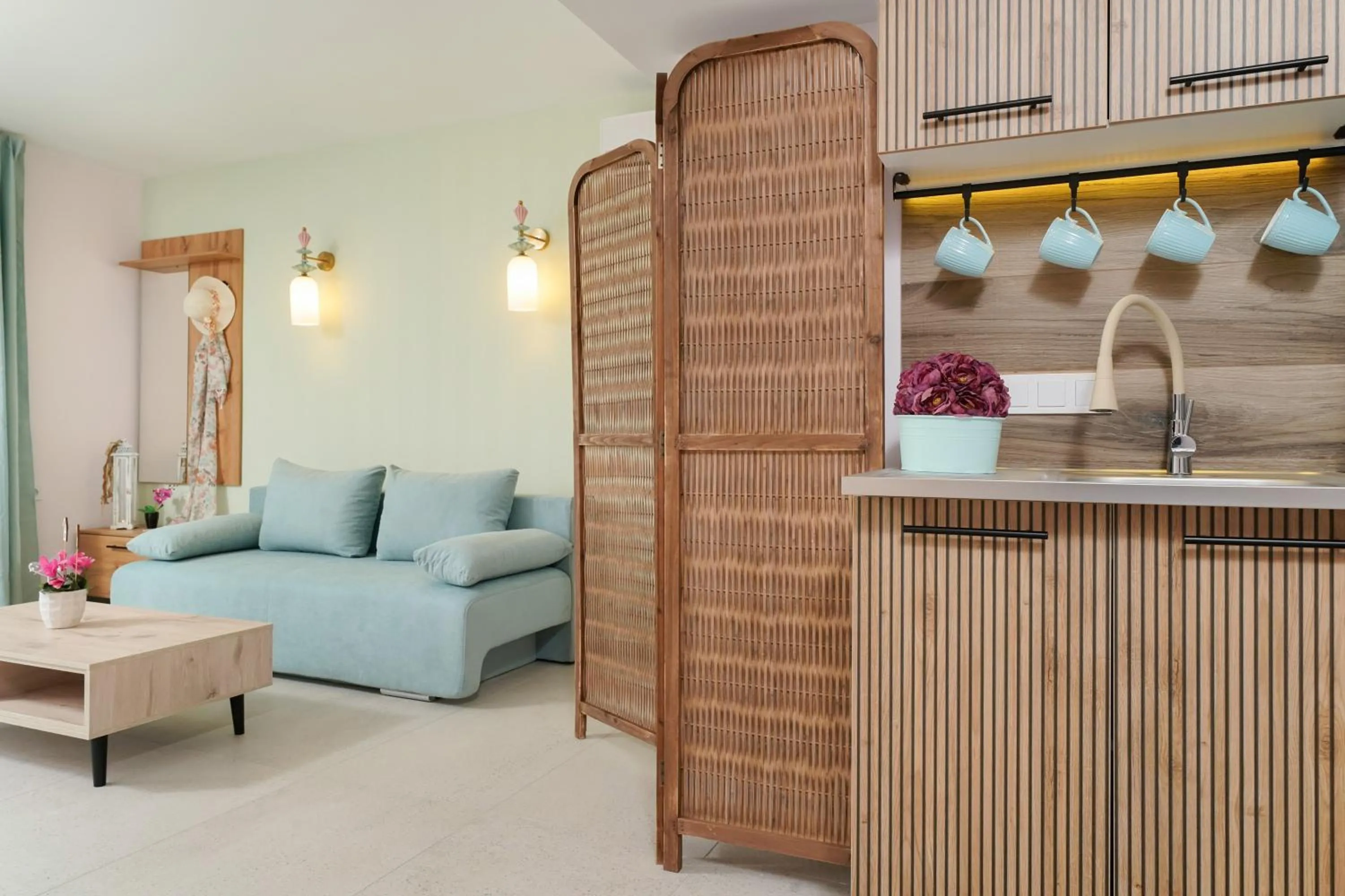 Villa Anthelion