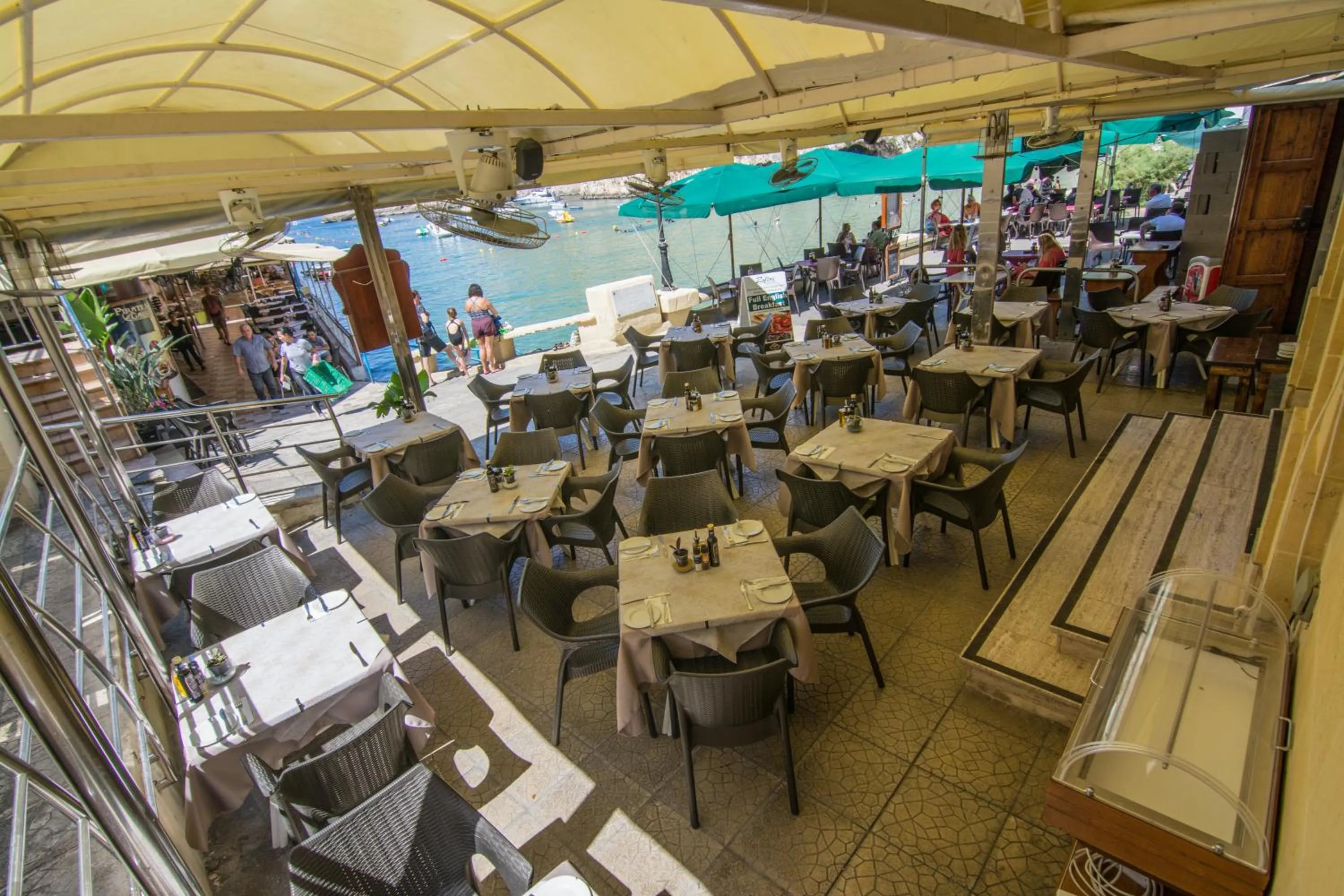 Restaurant/places to eat in Hotel San Andrea