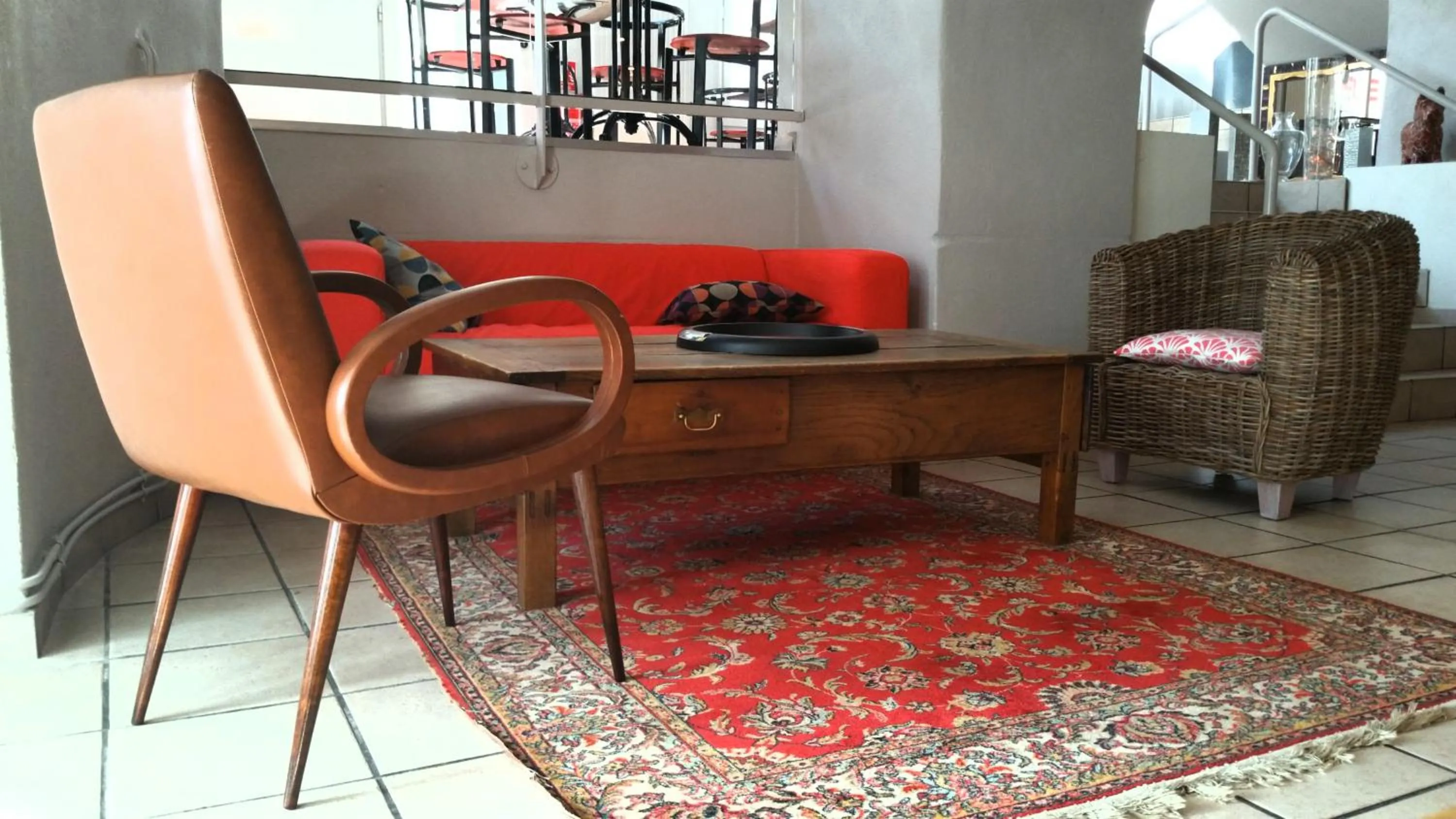 Living room in Logis Hôtel du Commerce