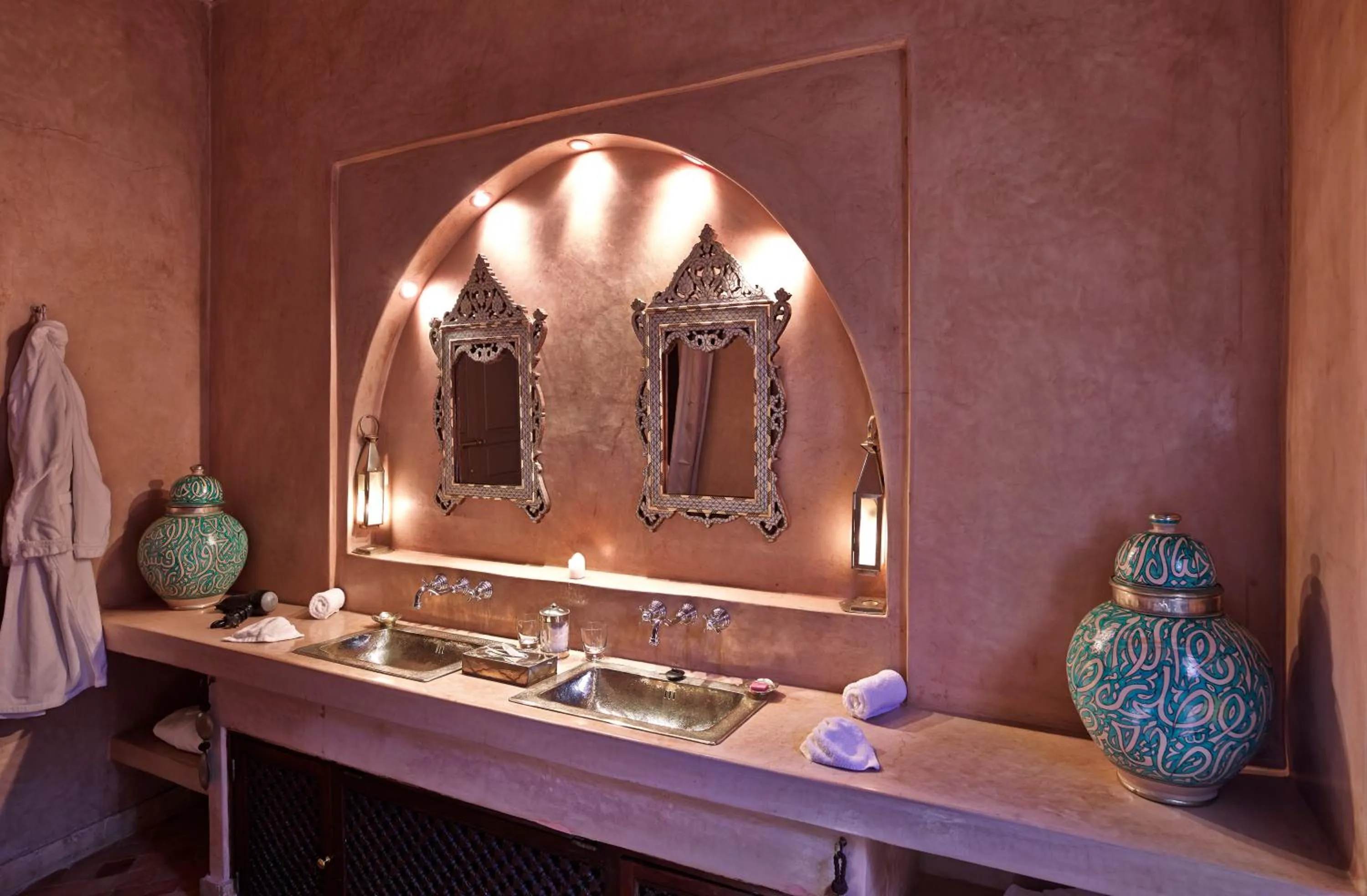 Bathroom in Riad Noir d'Ivoire