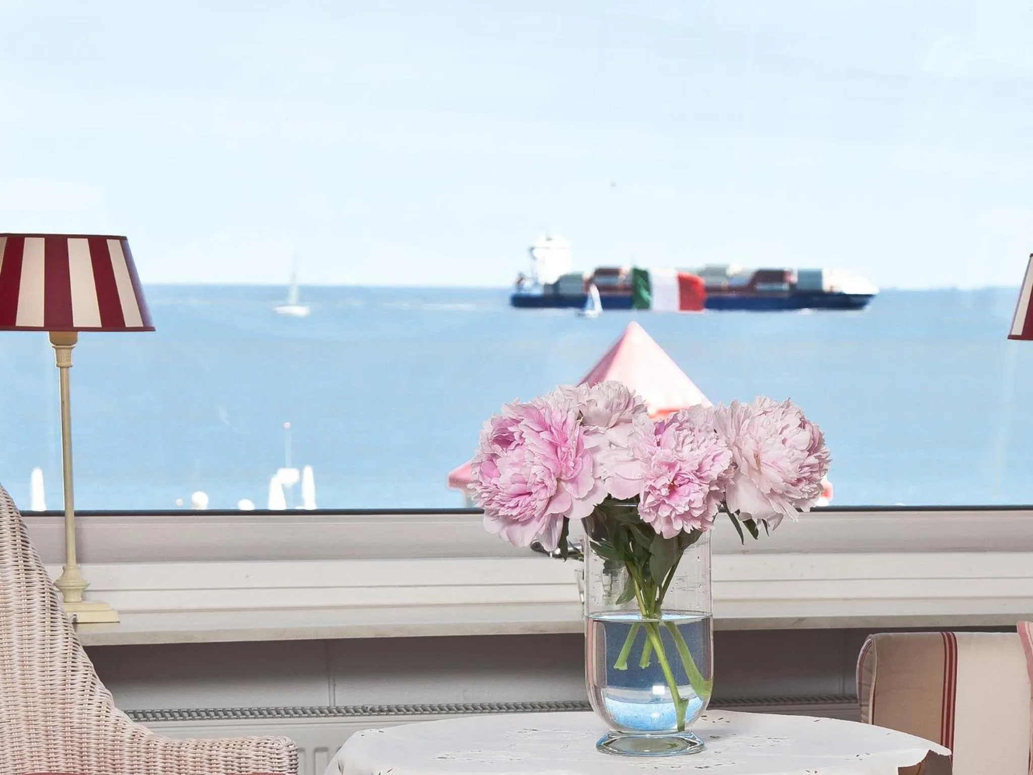 Decorative detail in Hotel Villa Caldera