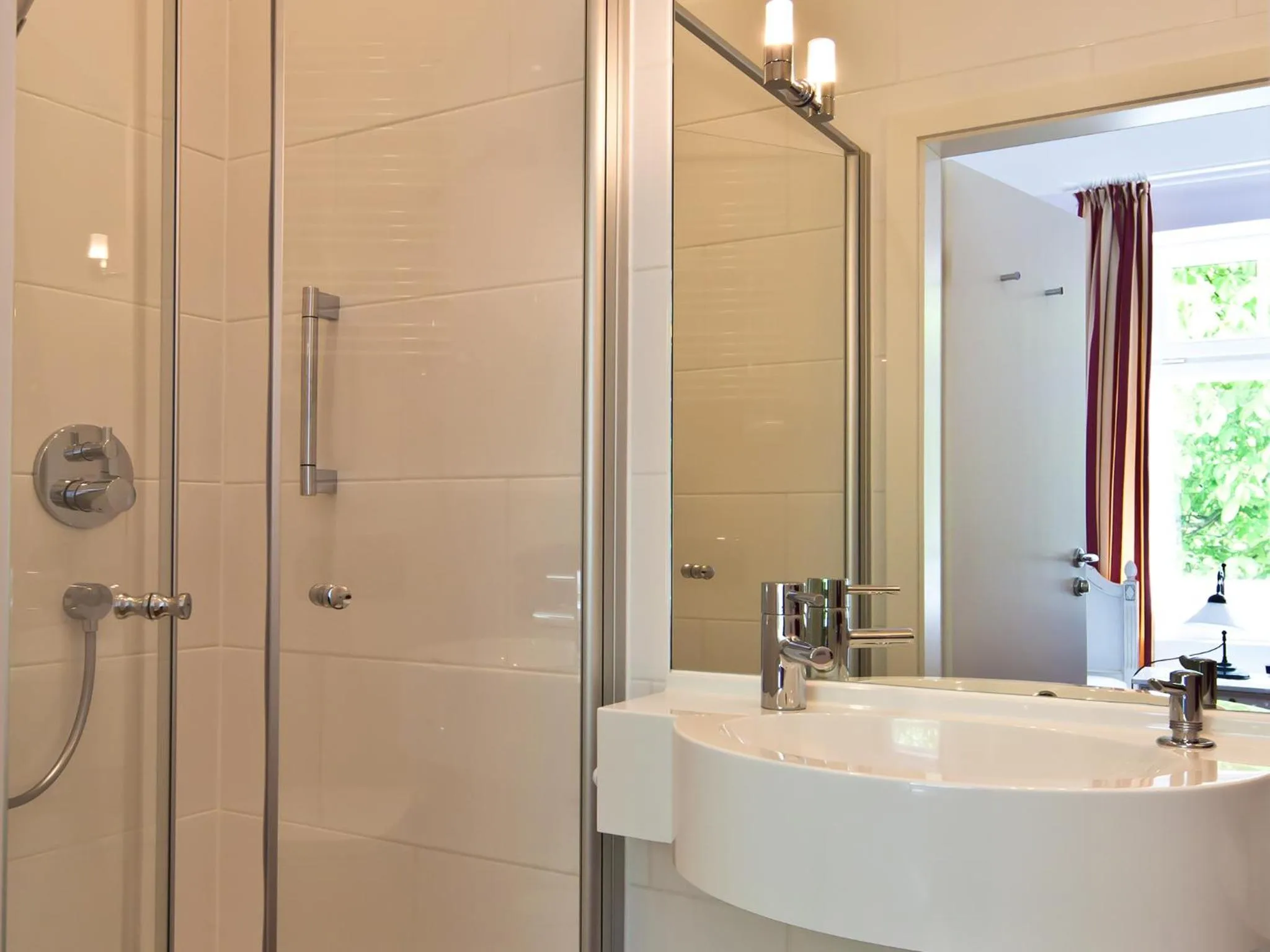 Bathroom in Hotel Villa Caldera