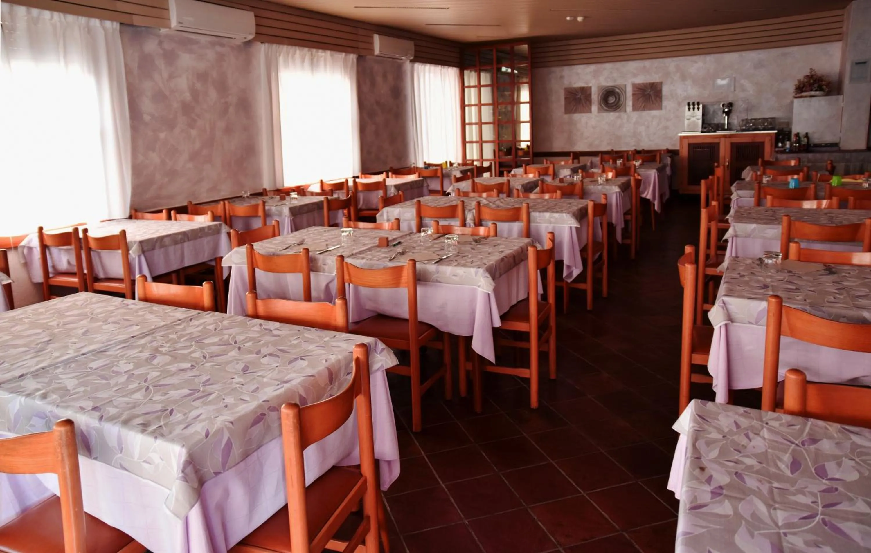 Restaurant/places to eat in Hotel Graziella