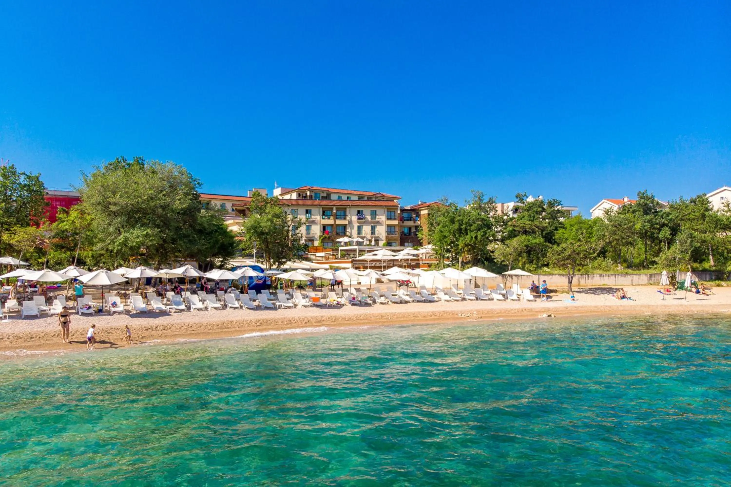 Property building in Blue Waves Resort