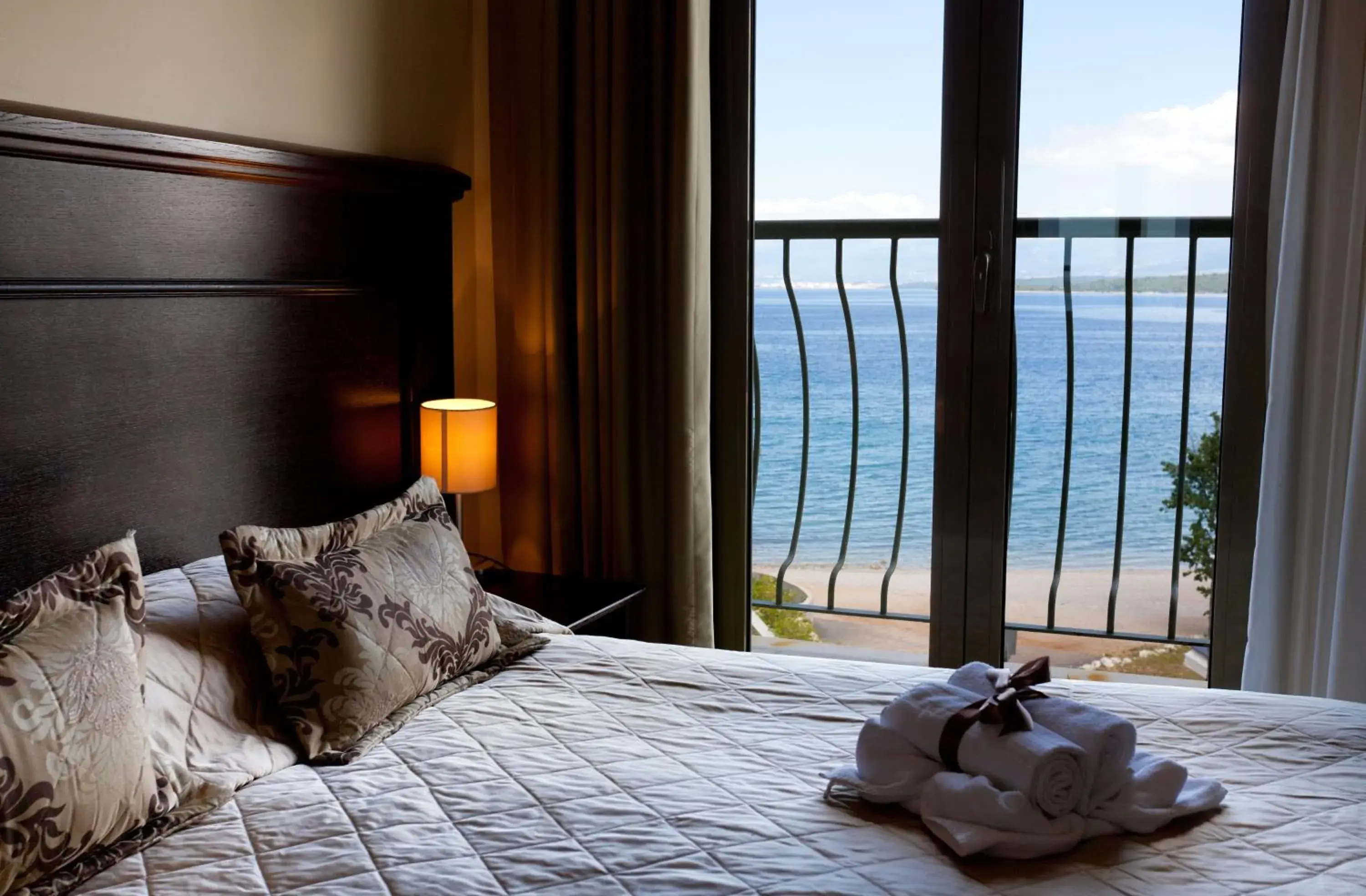 Suite with Sea View in Blue Waves Resort Suite with Sea View in Blue Waves Resort