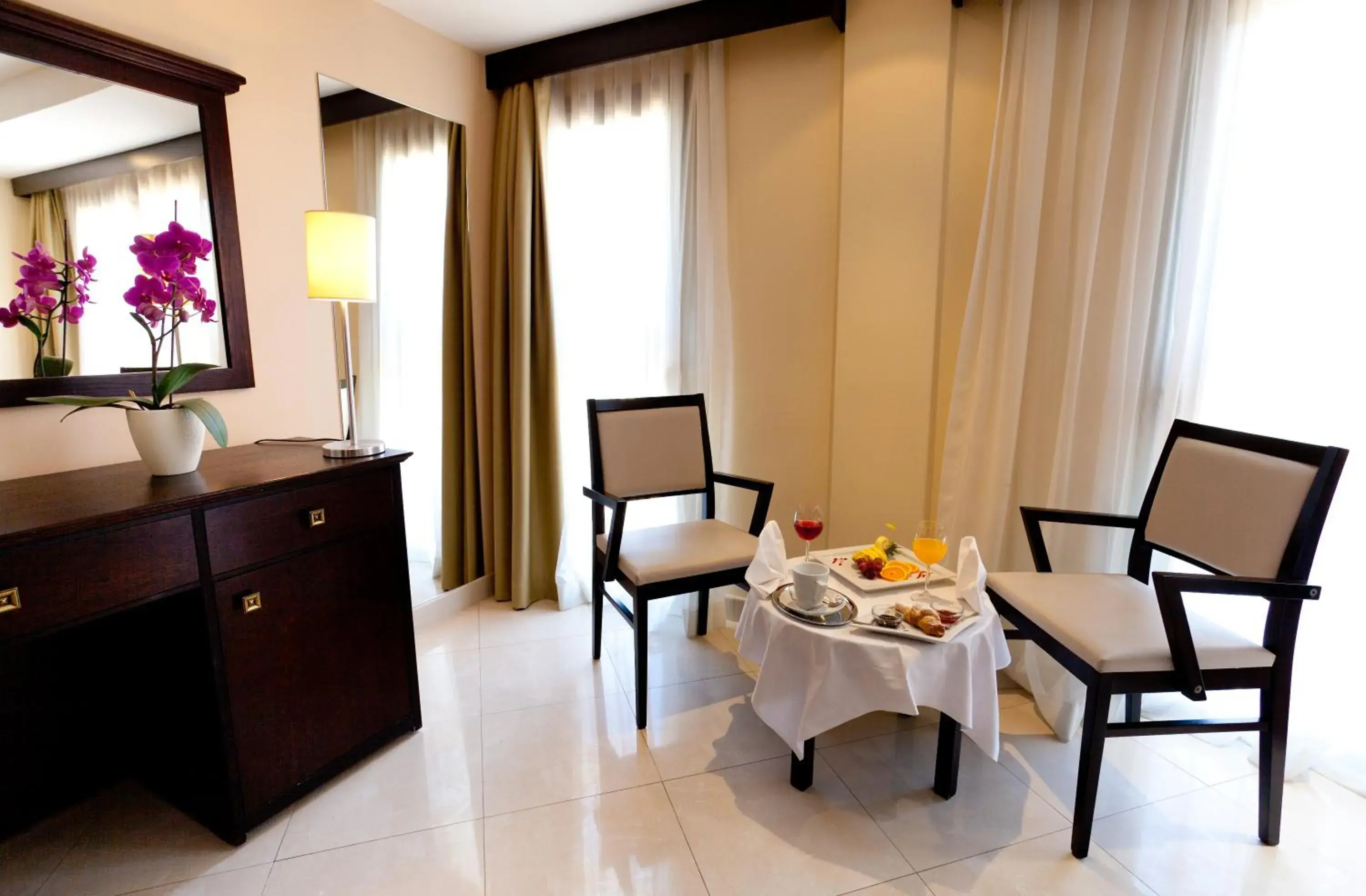 Food and drinks in Blue Waves Resort Food and drinks in Blue Waves Resort