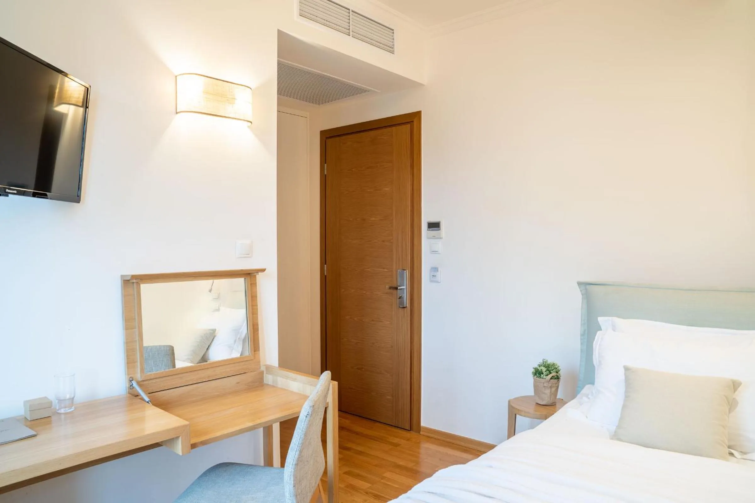 Property building, Bed in Olympus Terra Boutique Hotel