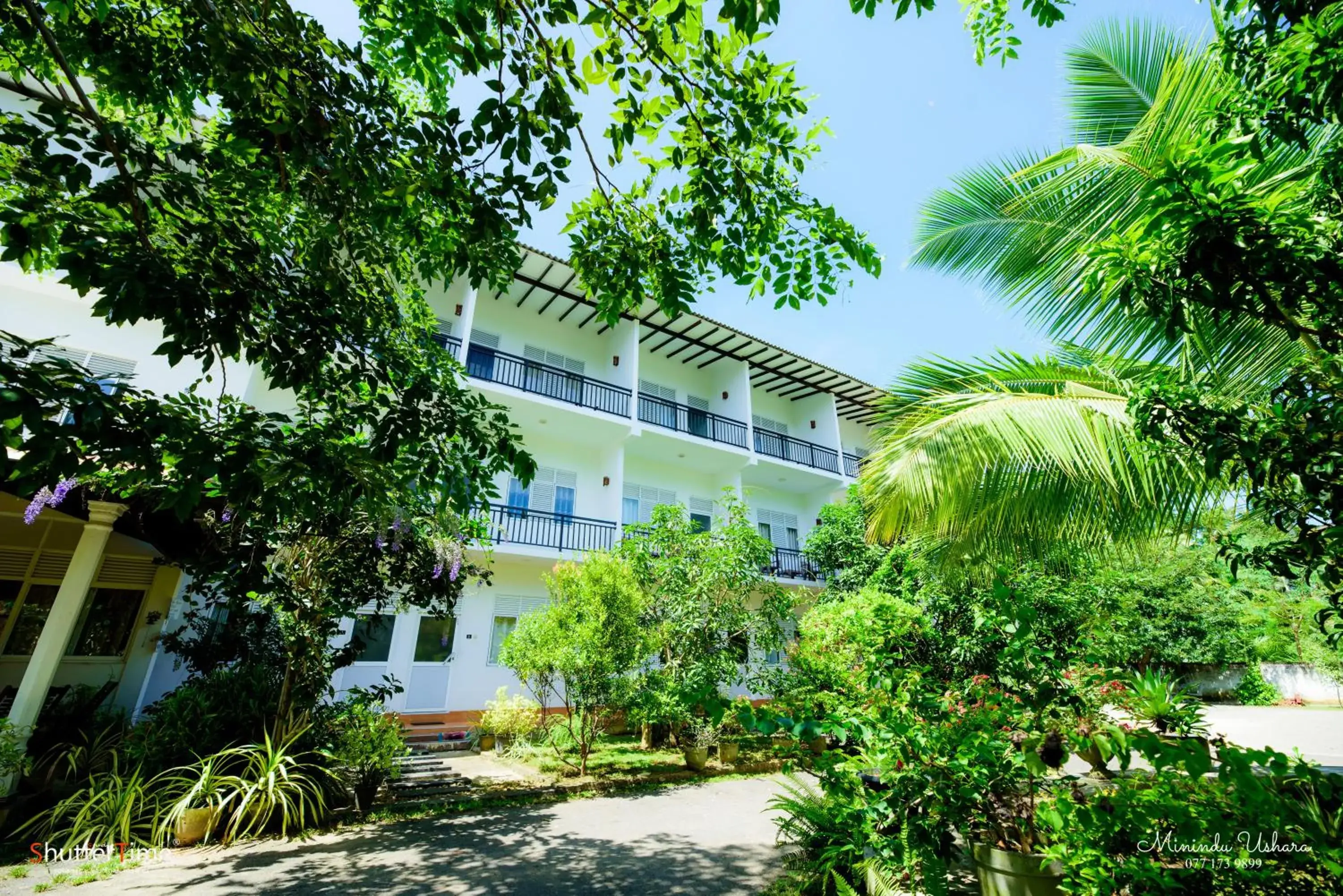 Sera Villa Sera Villa