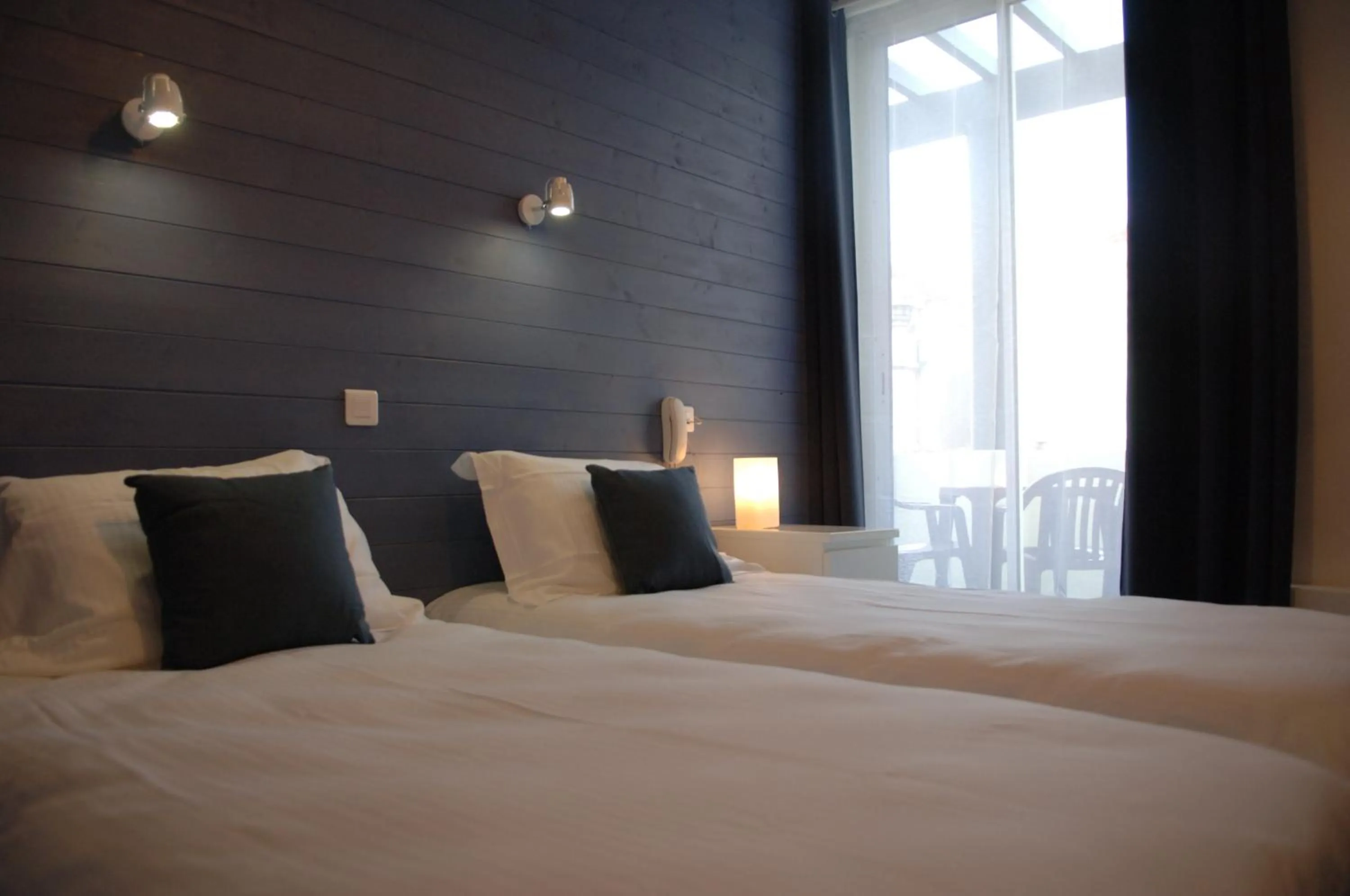 Bed in La Pergola d'Arcachon