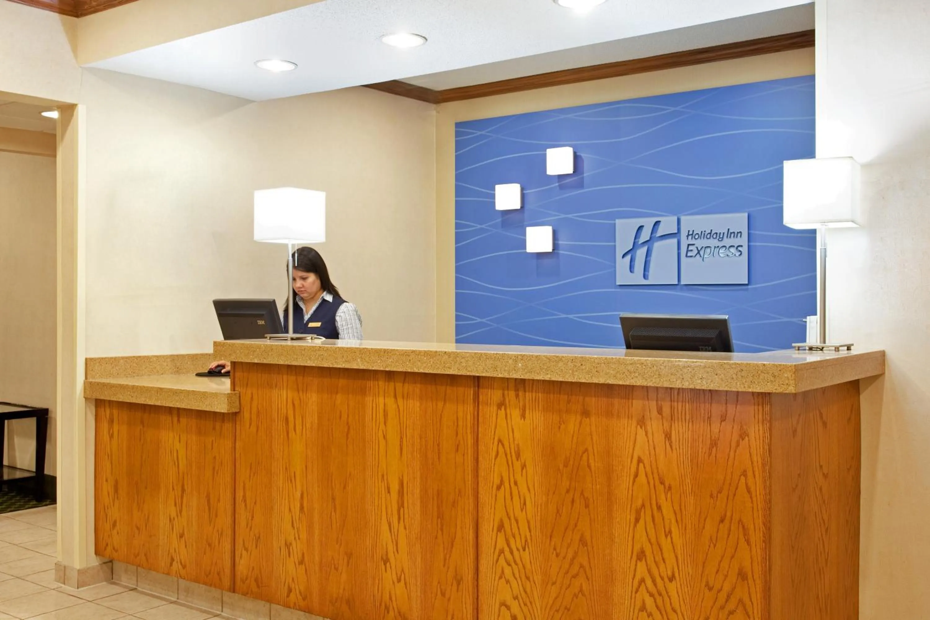 Lobby or reception in Baymont by Wyndham Merrillville