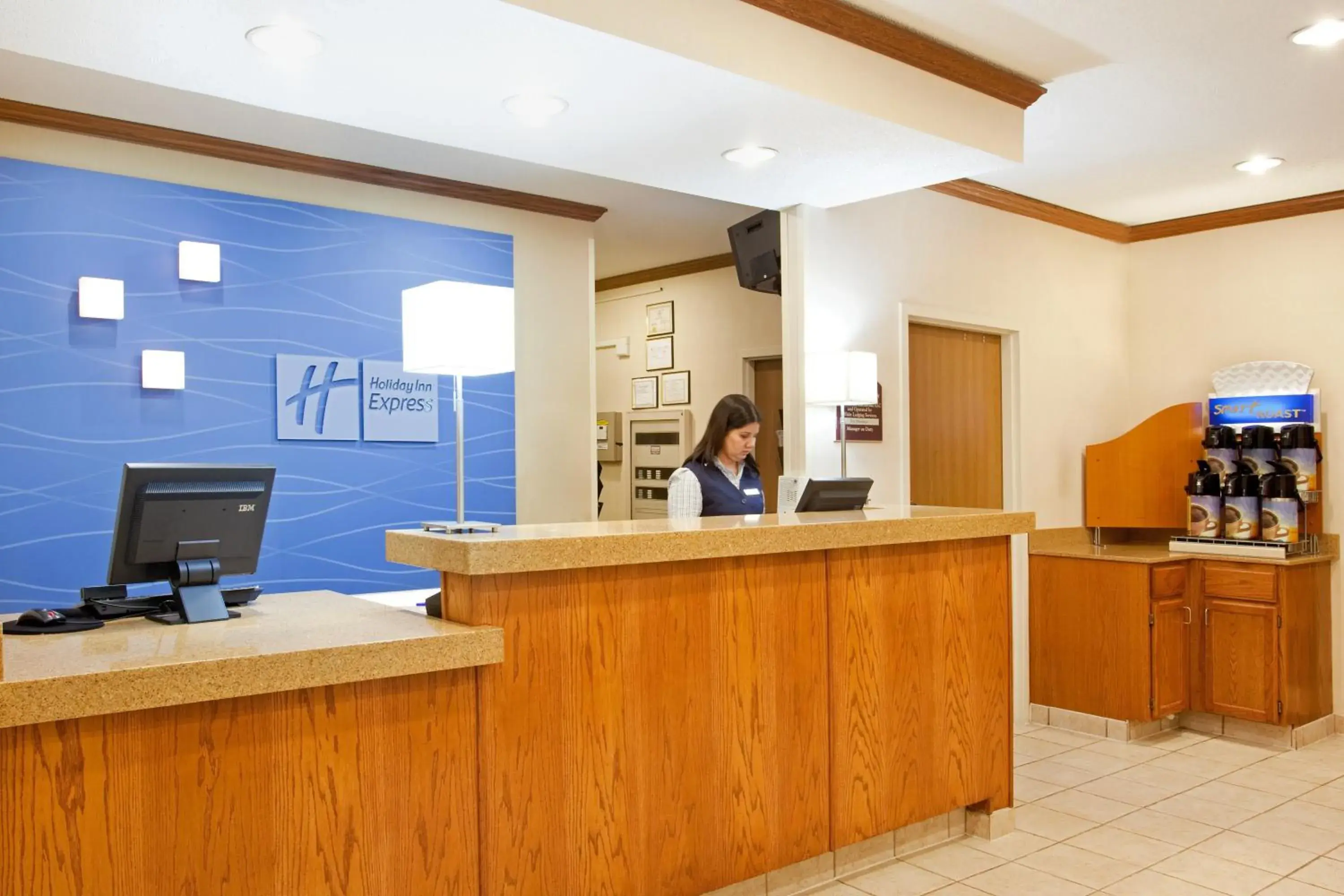 Lobby or reception, Lobby/Reception in Baymont by Wyndham Merrillville