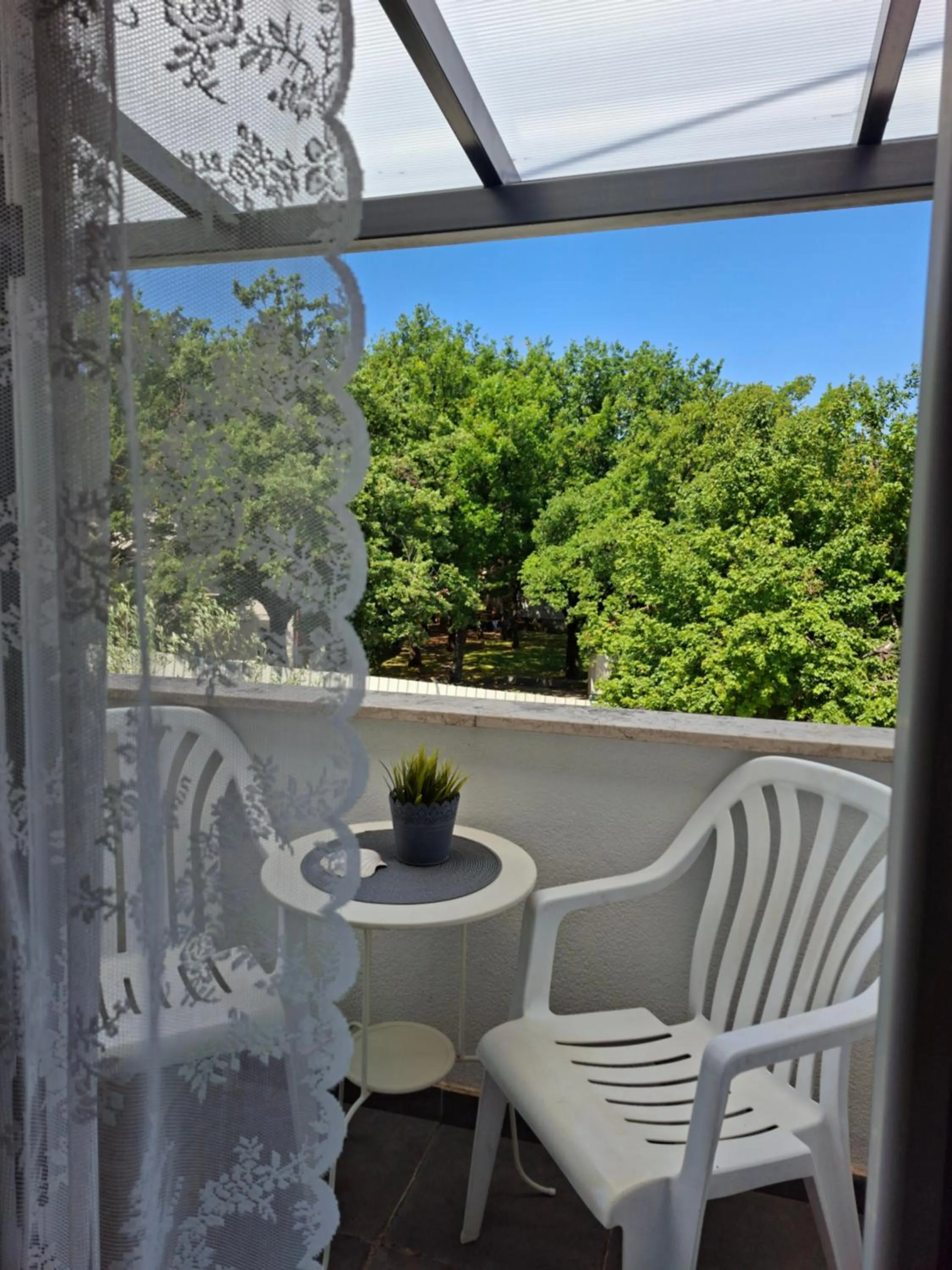 Balcony/Terrace in Martina Guest house-Rooms