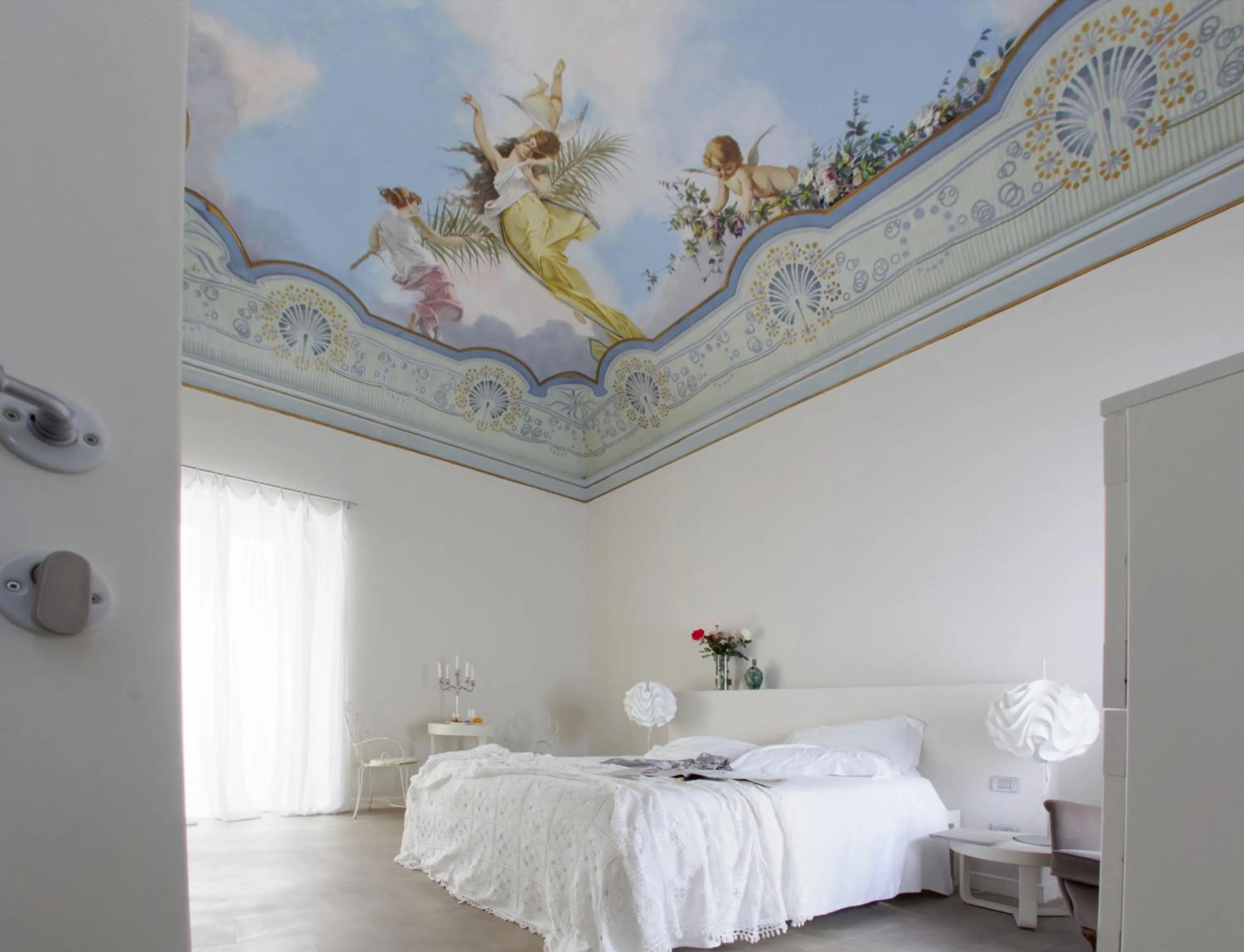 Bed in Shalai - Exclusive SPA and small gourmet hotel