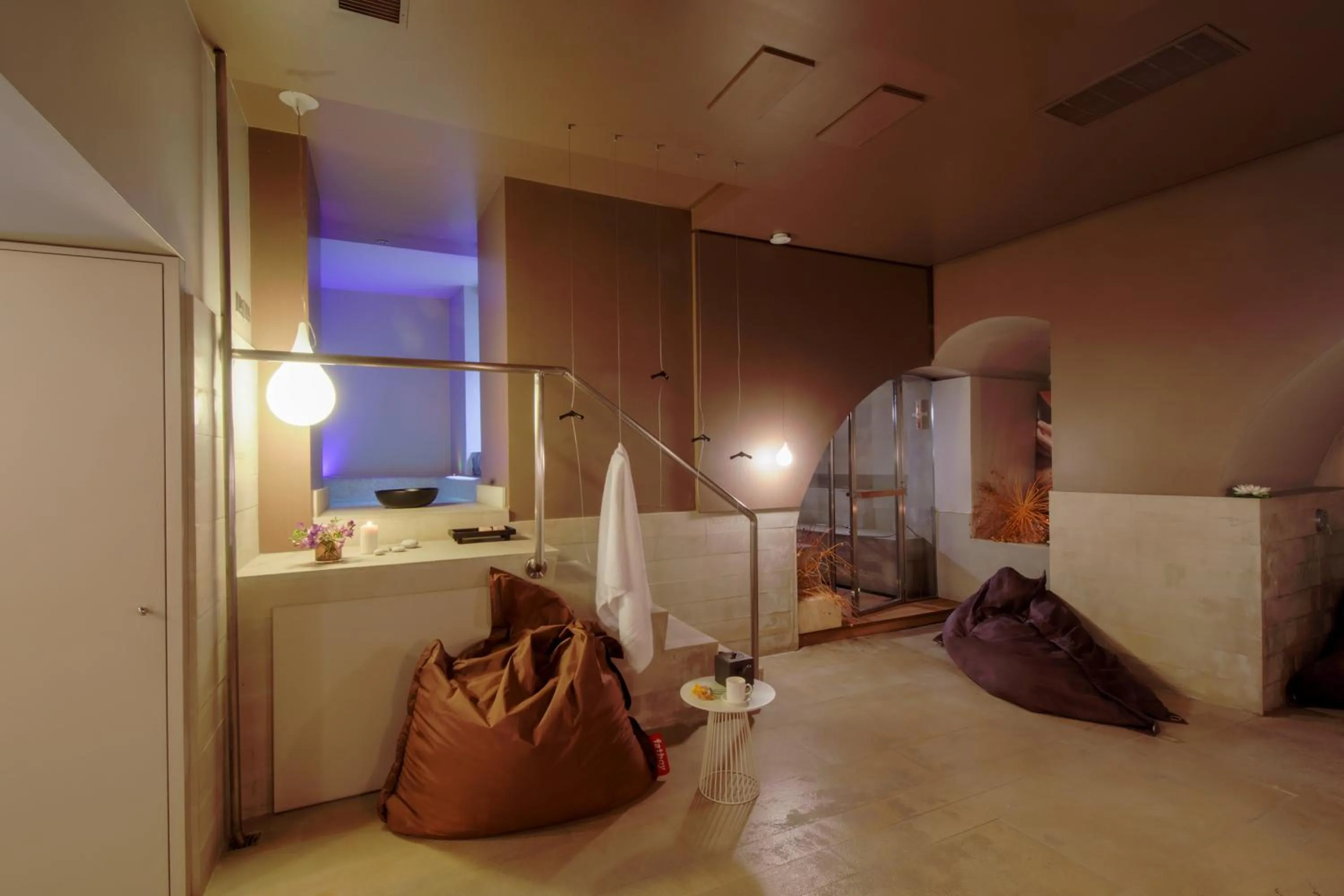 Hot Tub, Bed in Shalai - Exclusive SPA and small gourmet hotel